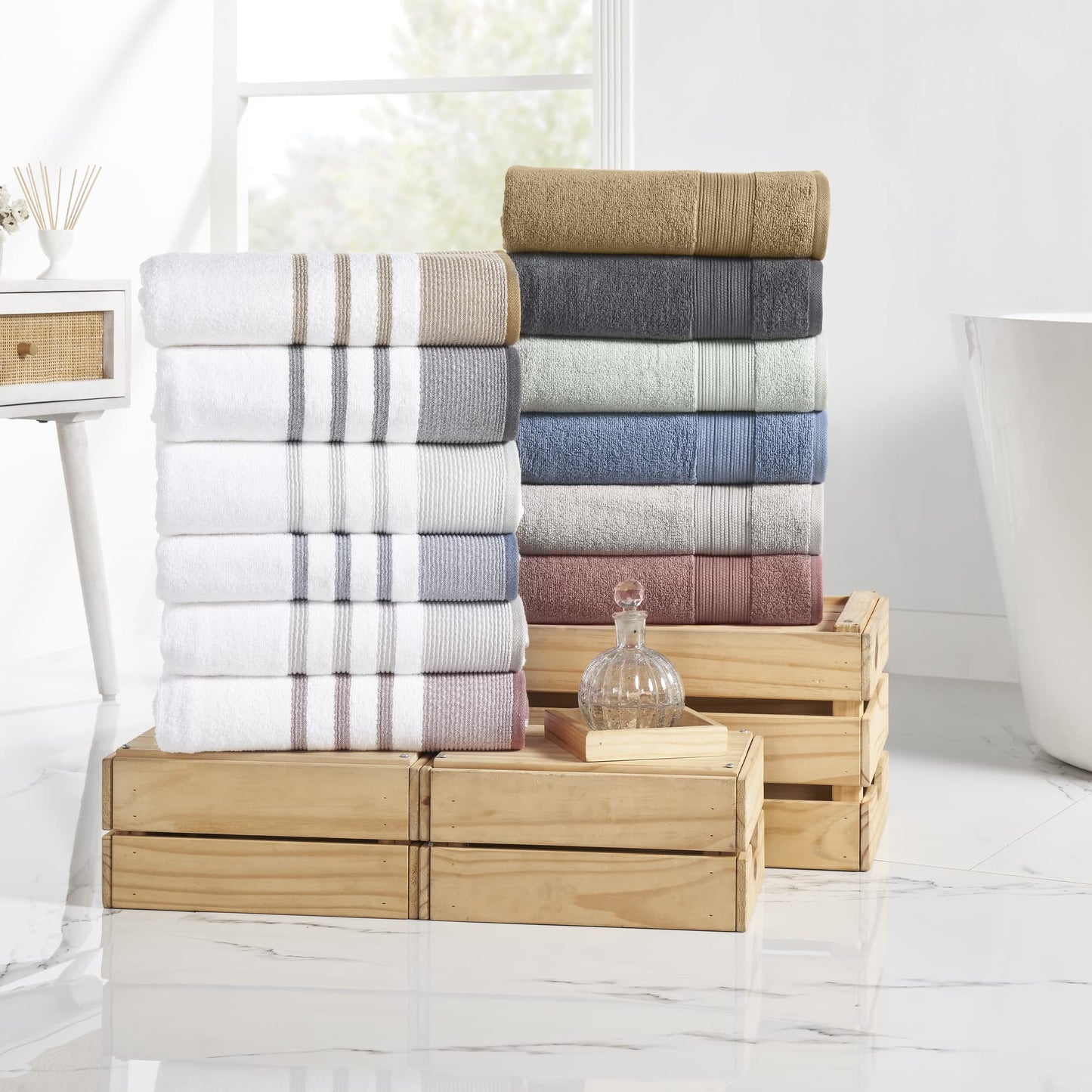 Modern Threads 6 Piece Set, 2 Bath Towels, 2 Hand Towels, 2 Washcloths, Quick Dry White/Contrast Reinhart Sage