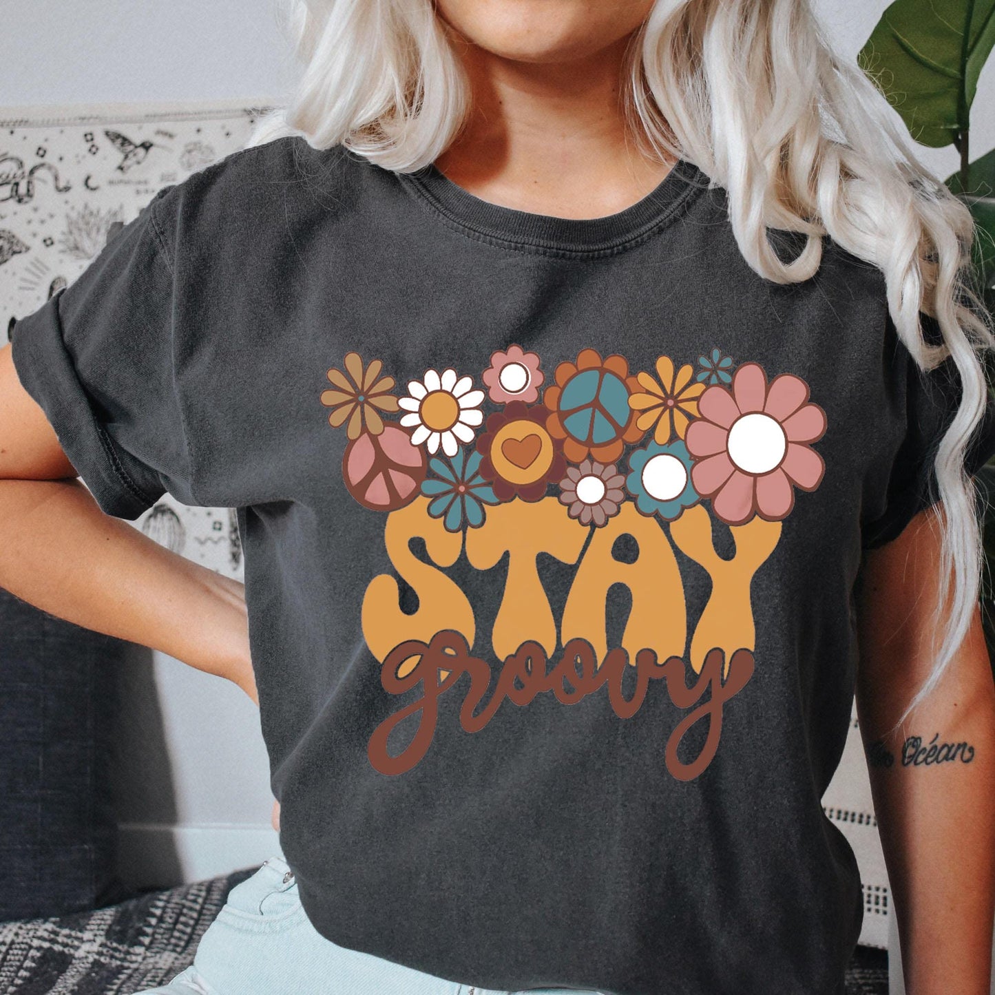 Stay Groovy Shirt for Womens Floral Graphic Retro Shirts Hippie 70s Tee Summer Tee Tops(Grey,XX-Large)