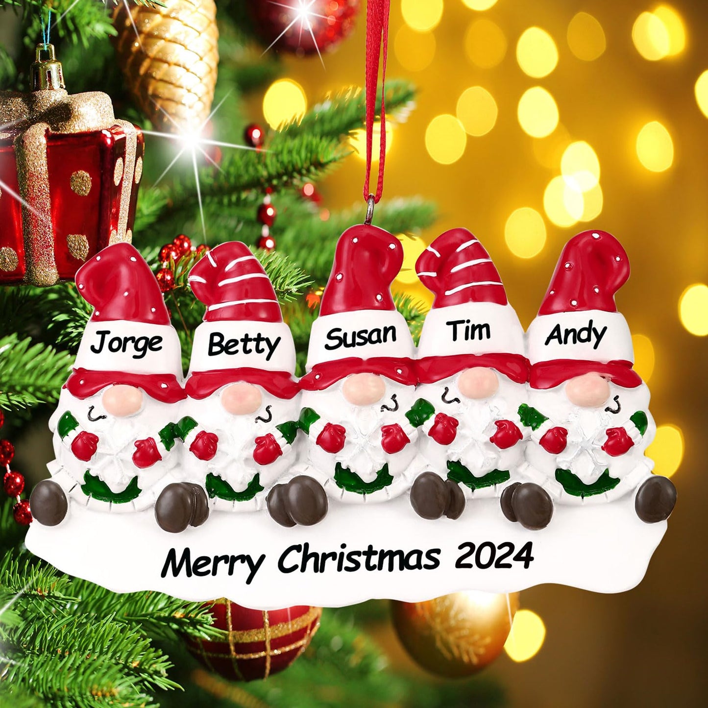 Personalized Christmas Ornaments 2025 Family of 2/3/4/5/6 Gnome Custom Christmas Ornament with Names Customized Family Ornaments for Christmas Tree Decoration Customized Gifts, Gnome Family of 5