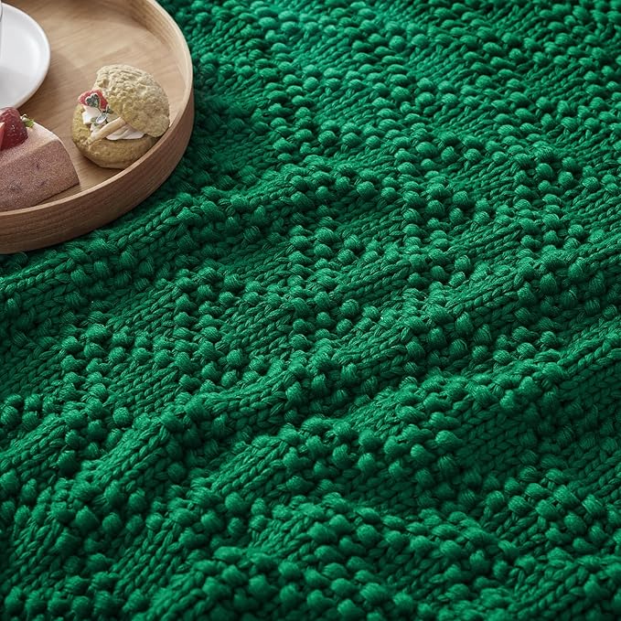 Knitted Weighted Blanket for Adult, Chunky Knit Weighted Throw for Sleep 60"*80" 10lbs, Cooling Breathable Machine Washable Heavy Blanket for Room Decor (Green, Queen)