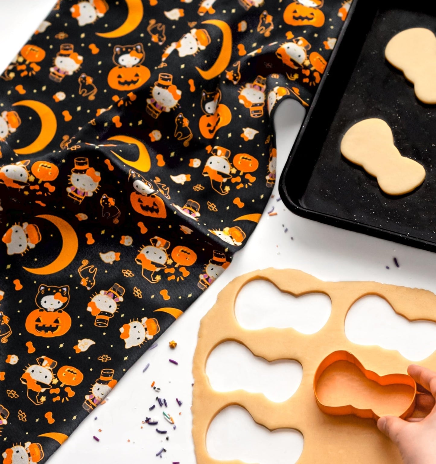 Handstand Kitchen Hello Kitty Spooky Season Halloween Print 100% Cotton Kitchen Towel and 7" Potholder Set