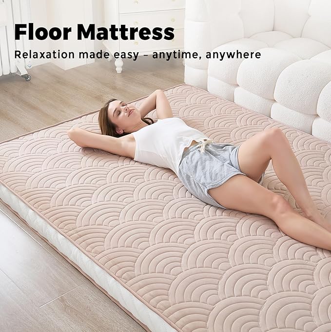 Zelladorra Japanese Floor Mattress, Quilted Futon Mattress with Anti-Slip Bottom, Foldable Floor Bed with Storage Bag and Straps, (Beige, Twin)
