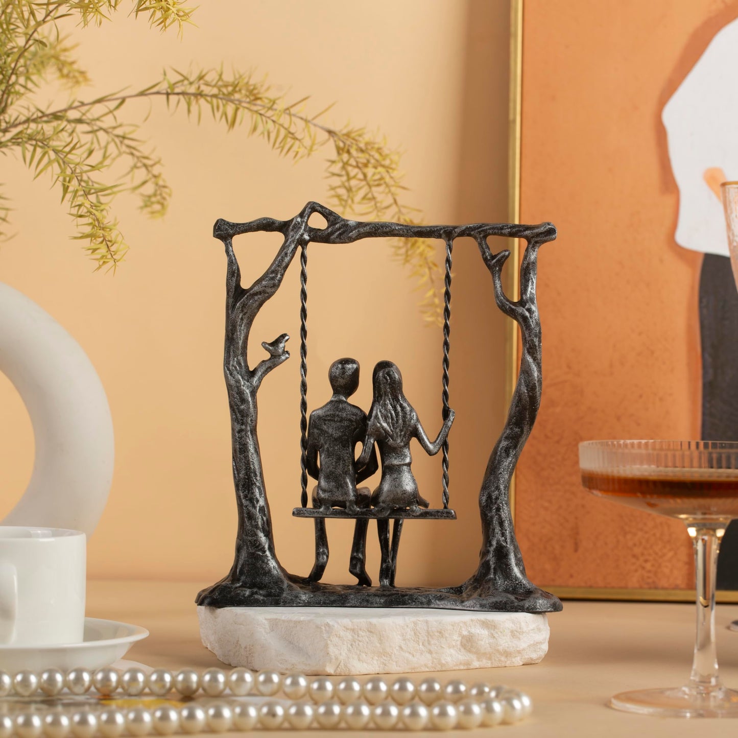 SENNESY 6th Anniversary Iron Sculpture Gift – Romantic Couple Statue for Her, Handcrafted Black Metal Decor – Wedding, Valentine’s, Birthday Keepsake