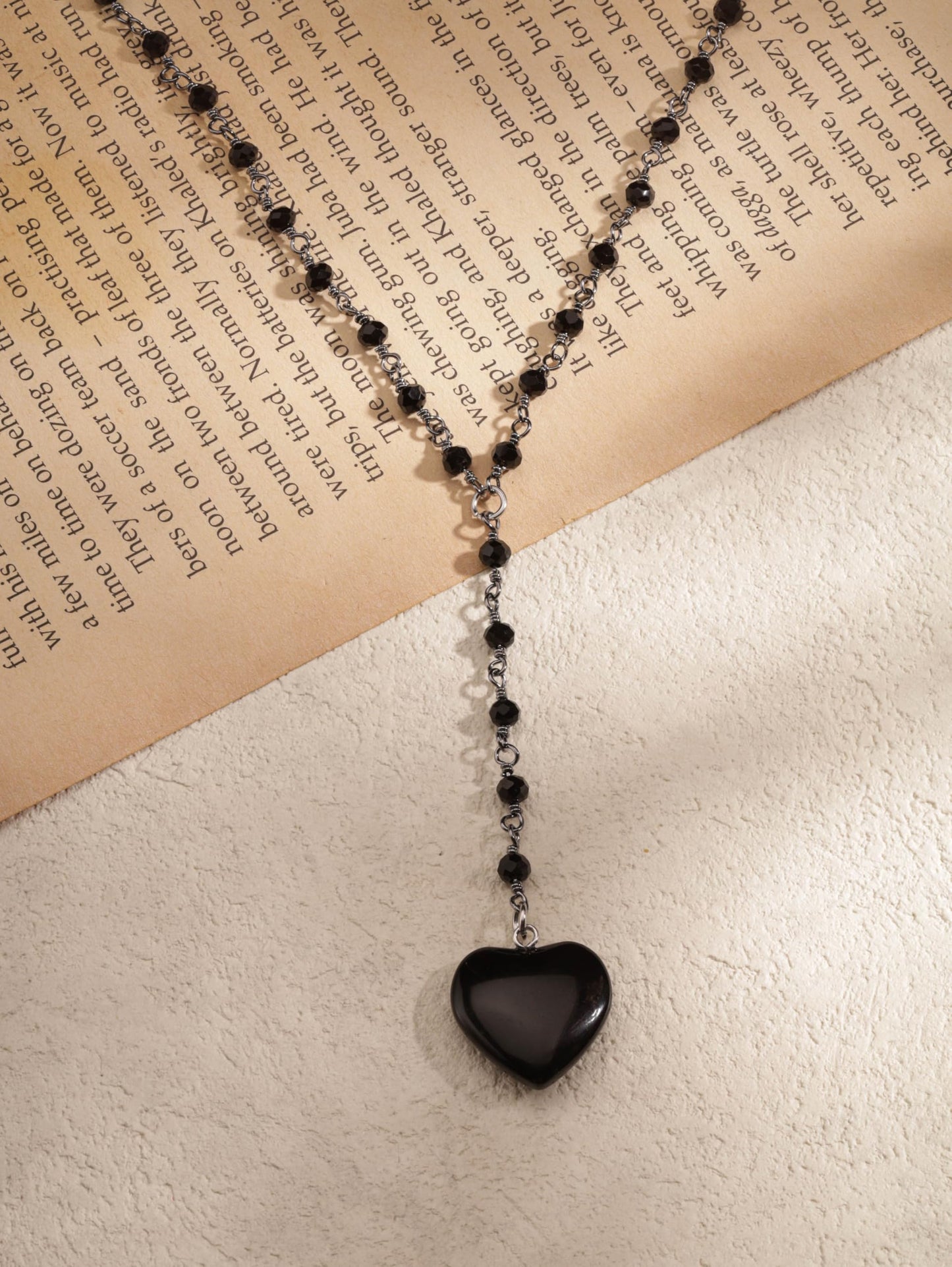 Sacina Layered Black Bead Heart Choker, Heart Necklace, Gothic Emo Grunge Necklace, Goth Jewelry, Valentine Christmas Gift for Women