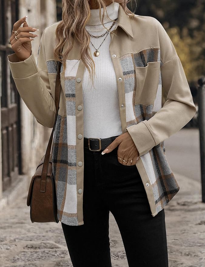 Women's Fashion Plaid Coat with Contrast Collar, Stylish and Versatile for Any Outfit.