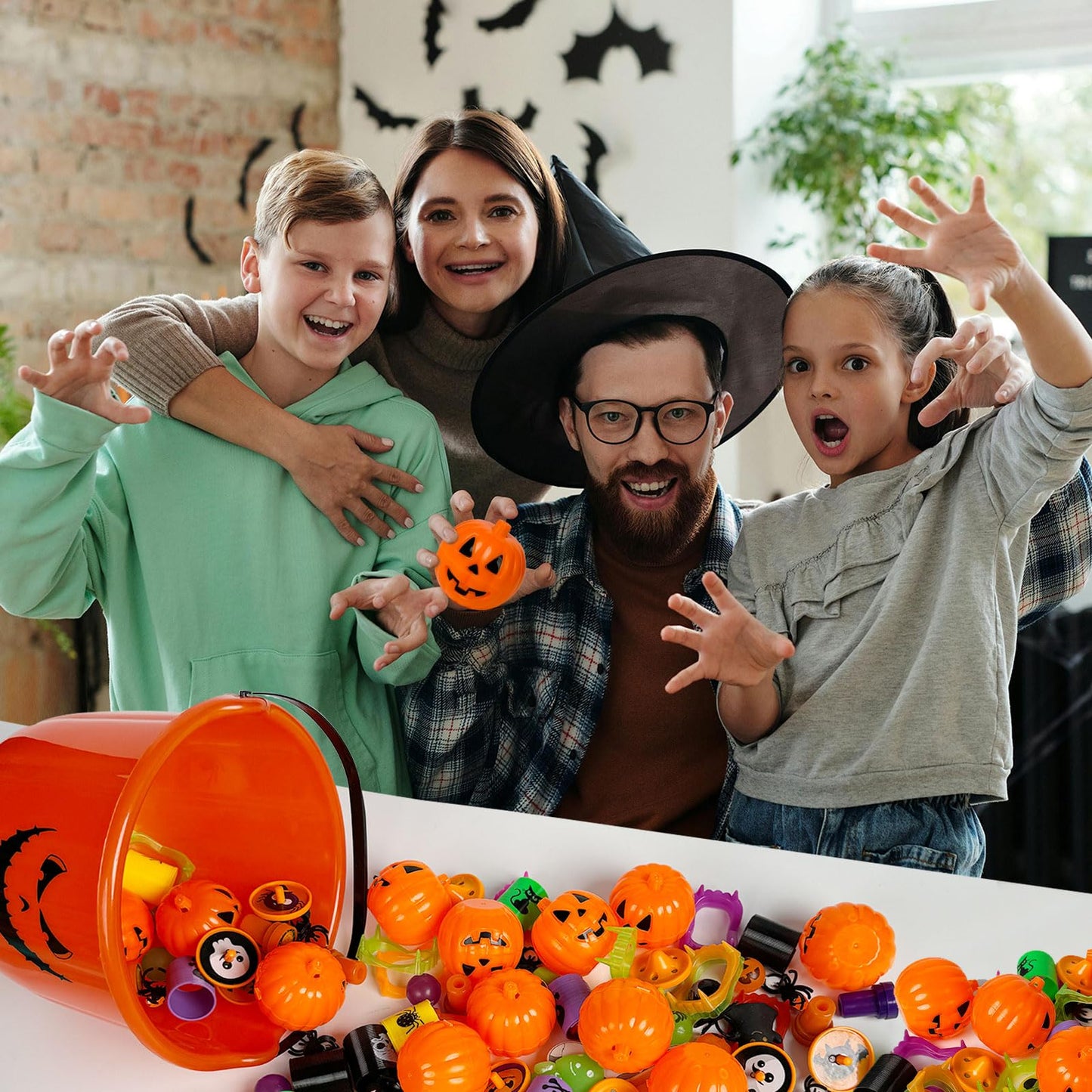 novelinks Halloween Party Favors for Kids 96PCS Halloween Toys in Bulk Halloween Prefilled Plastic Pumpkins Buckets Halloween Goodie Bag Fillers Treats Prizes Halloween Toys Gifts for Boy Girl Random