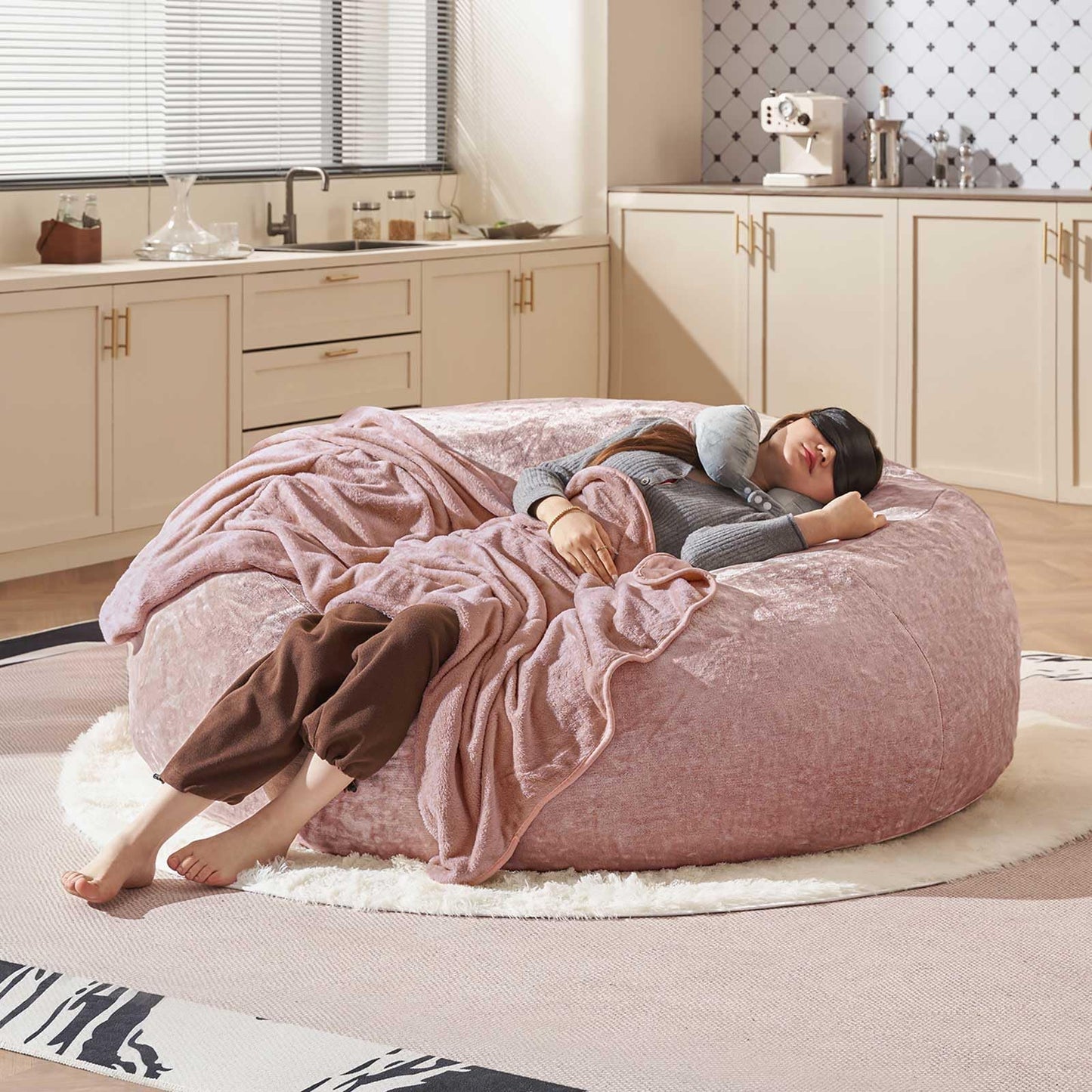 Bean Bag Chair 5Ft, Memory Foam Filled, Large Beanbag Chairs for Adults and Teens, Soft Sofa with Removable Flannel Cover, Round Couch for Living Room Bedroom College Dorm (Pink, 5FT-60×60"×24")