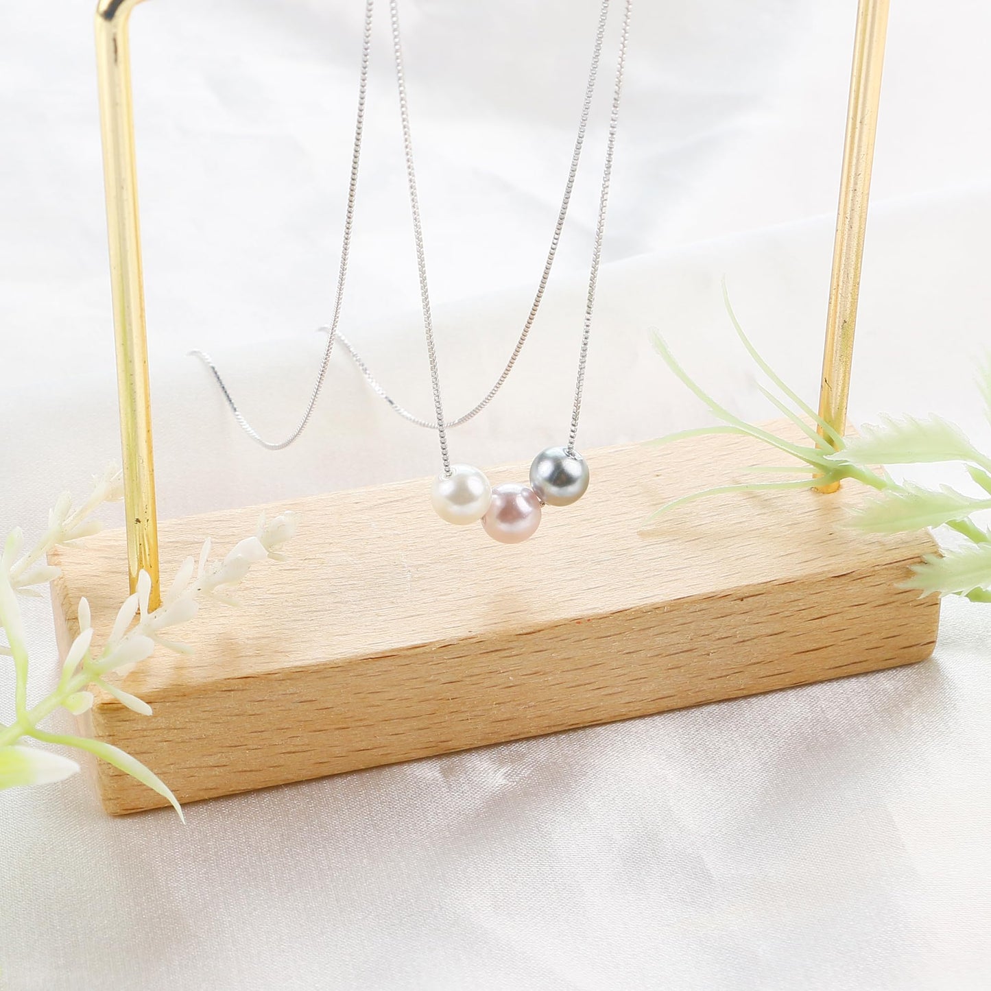 Sereney 30th Birthday Gifts for Women Sterling Silver Pearl Necklace as 30 Year Old Birthday Gifts for Women with Three Pearl Beads on Birthday Gifts for Turning 30 for Daughter or Friends