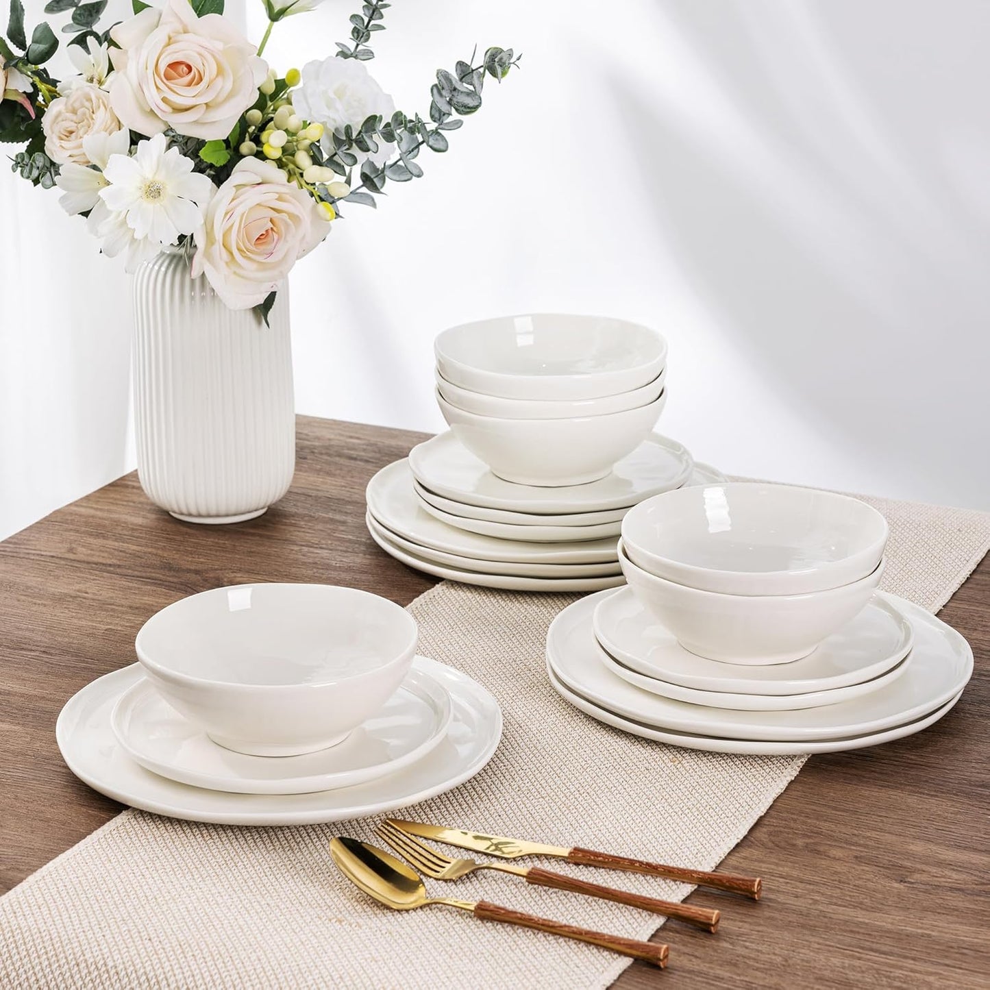 LERATIO Ceramic Dinnerware Sets for 8,Porcelain Plates and Bowls Sets with Wavy Edge, Oven &Microwave & Dishwasher &Safe,Light Weight & Scratch Resistant Dishes Sets-Service for 8 (24pcs) Peal White