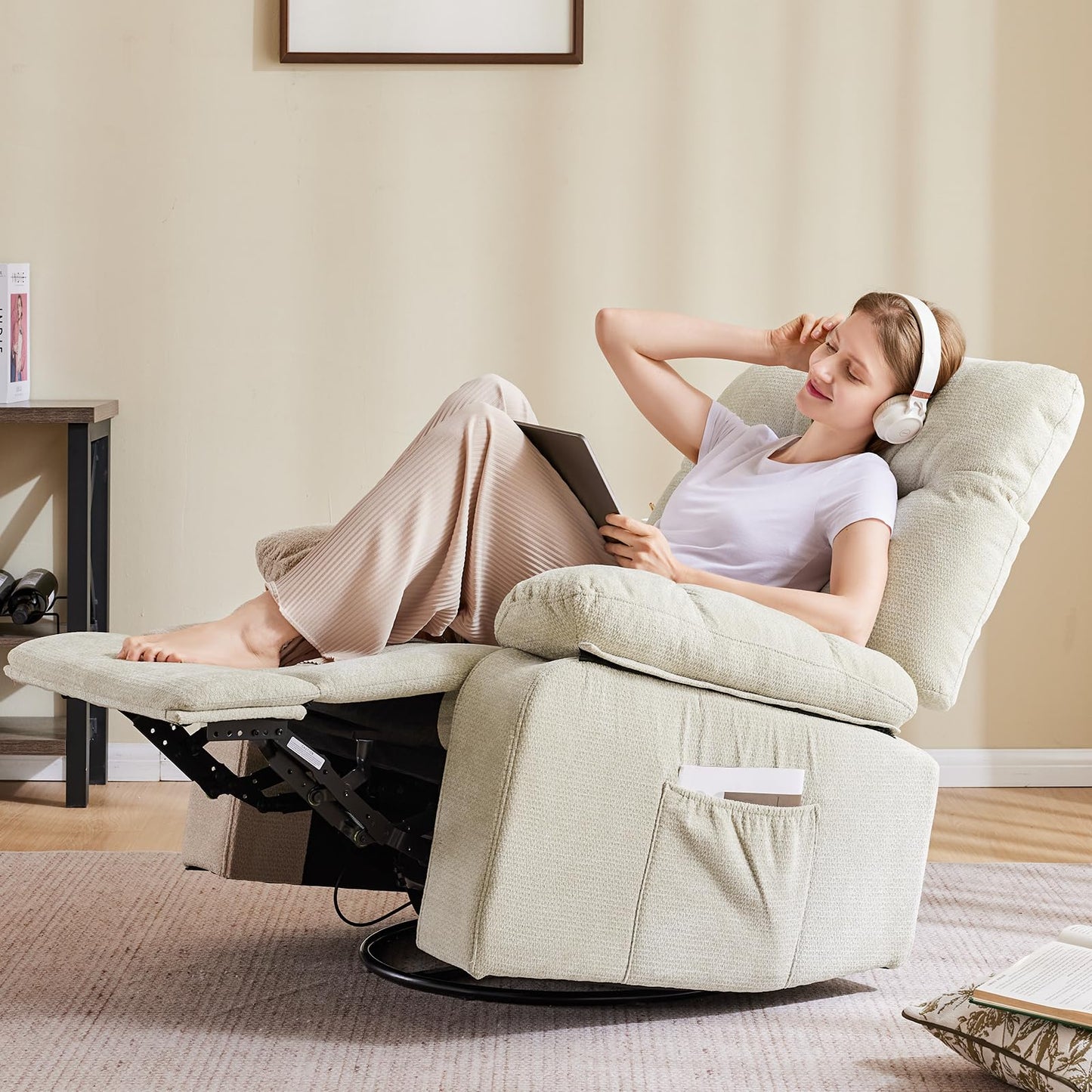 DUMOS Rocker Recliner Chair, Swivel Recliner with Vibration Massage & Lumbar Heating, 270° Rotating Chenille Fabric Recliner with footrest for Living Room & Bedroom, Beige