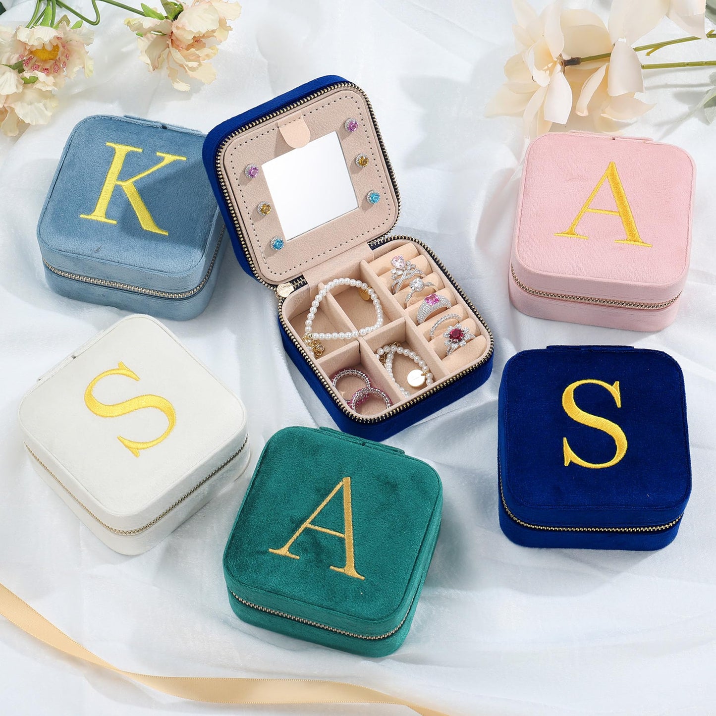 Parima Gifts for Friends Sister - Gifts for Women, Plush Velvet Jewelry Case, Personalized Gifts, Small Jewelry Case Jewelry Box, Women Mom Friends Birthday Gifts Idea - Letter A, Blue