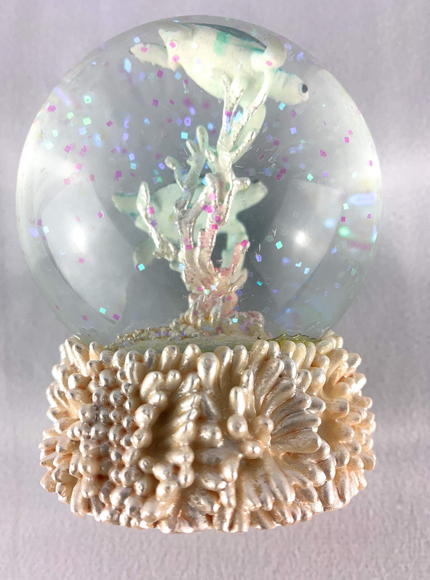 Sea Turtle Snow Globe Ocean Life Beach Themed Gift Decor Figurine, 4.5x3.5 inches