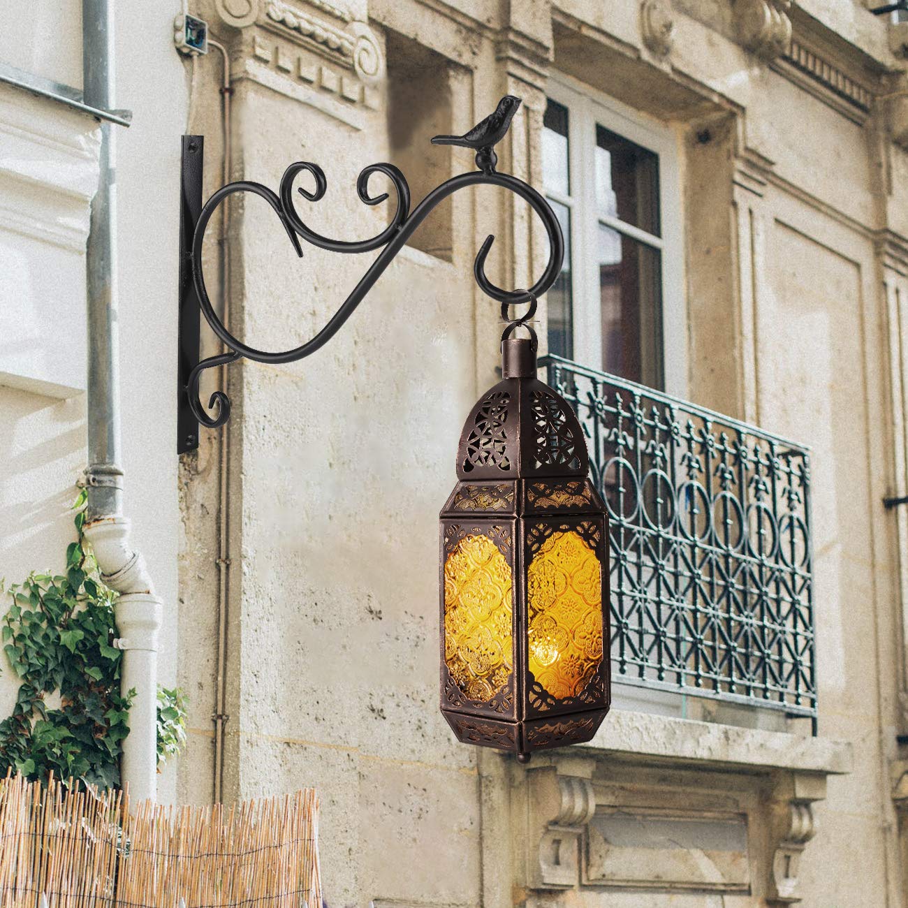 Lewondr Metal Glass Ramadan Candle Lantern, Moroccan Style Portable Candle Holder Pavilion Shape Bowl Bottom Decorative Hanging Lamp Wind Lantern Décor for Home Patio Balcony Garden - Copper + Yellow