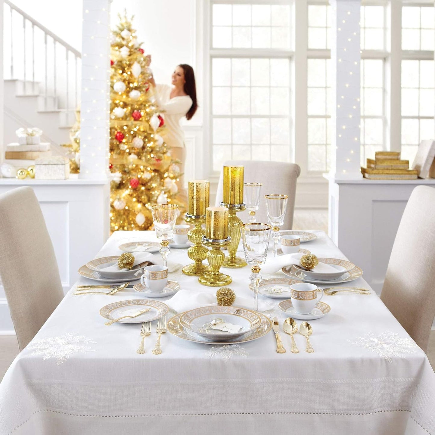 BrylaneHome Medici 40-Piece Premium Golden Porcelain Dinnerware Gold White Set (Service For 8) Includes Dinner Dessert Plates Bowls Saucers Mugs Cups - Gold White