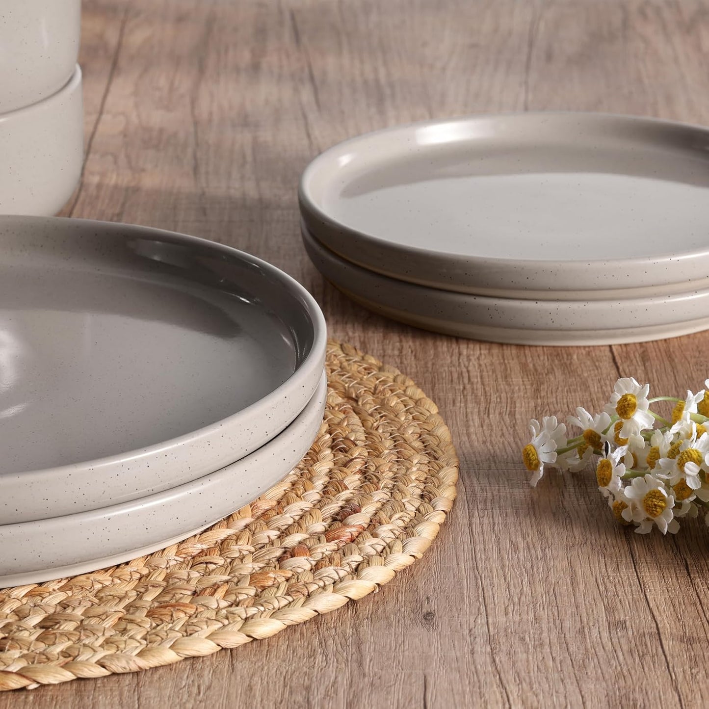 HaWare Stoneware Dinnerware Sets, 24-Piece Plates and Bowls Set for 8, Dishes Set for Home Restaurant, Speckled Cream Coffee