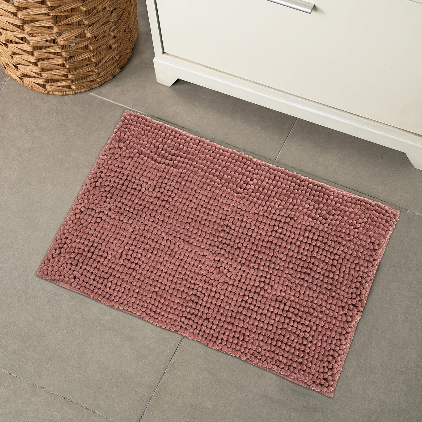 FRESHMINT Chenille Bathroom Rugs Mat 24"x17", Non-Slip Bath Mat for Bathroom Floor & BathTub, Washable Soft Shower Shag Bath Rugs, Durable Fluffy Thick Water Absorbent Microfiber Shower Mat, Rust Pink