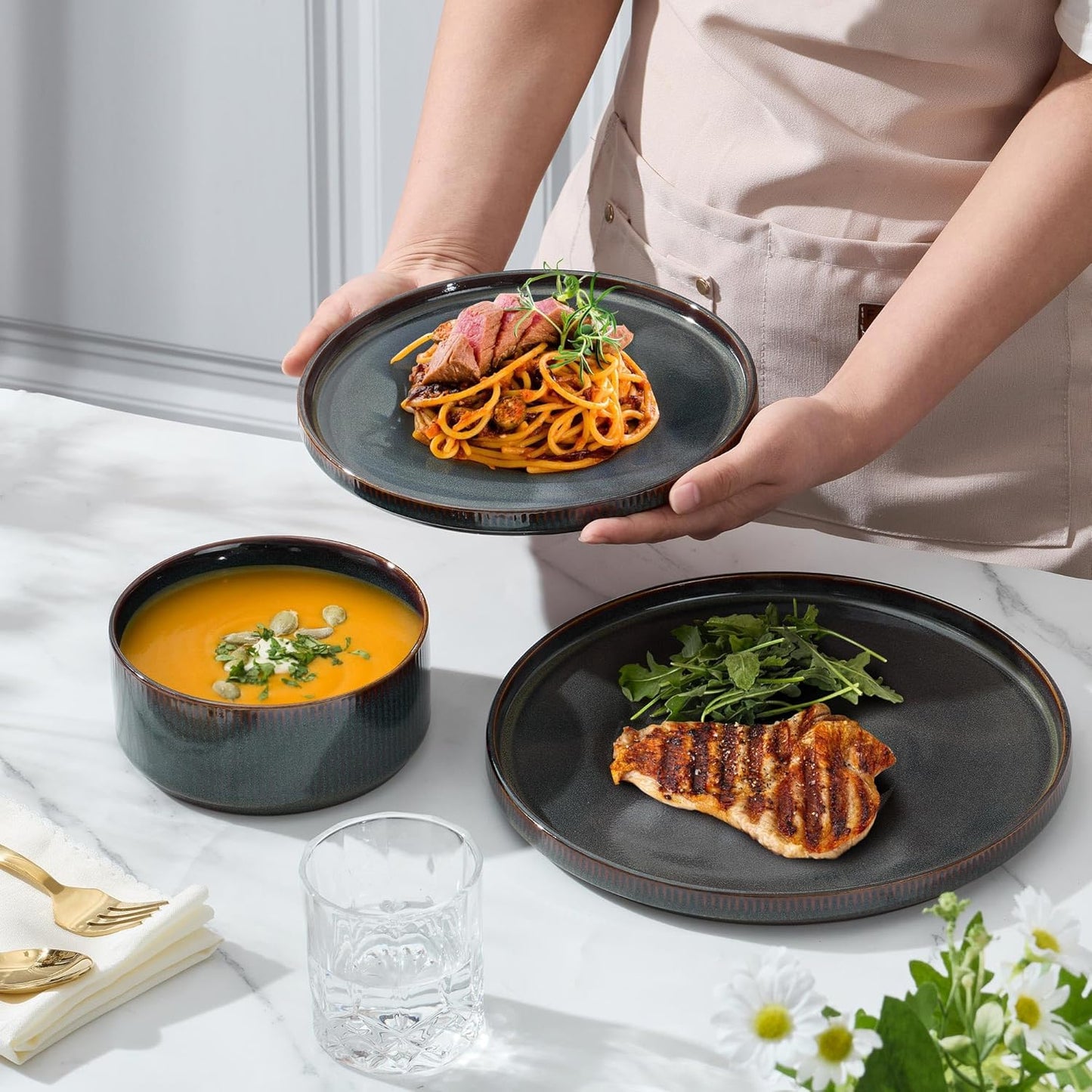 E-far 24-Piece Stoneware Dinnerware Sets, Plates and Bowls Sets for 8, Kitchen Modern Dinning Porcelain Dishes Set, Chip & Scratch Resistant, Dishwasher & Microwave Safe, Blackish Green