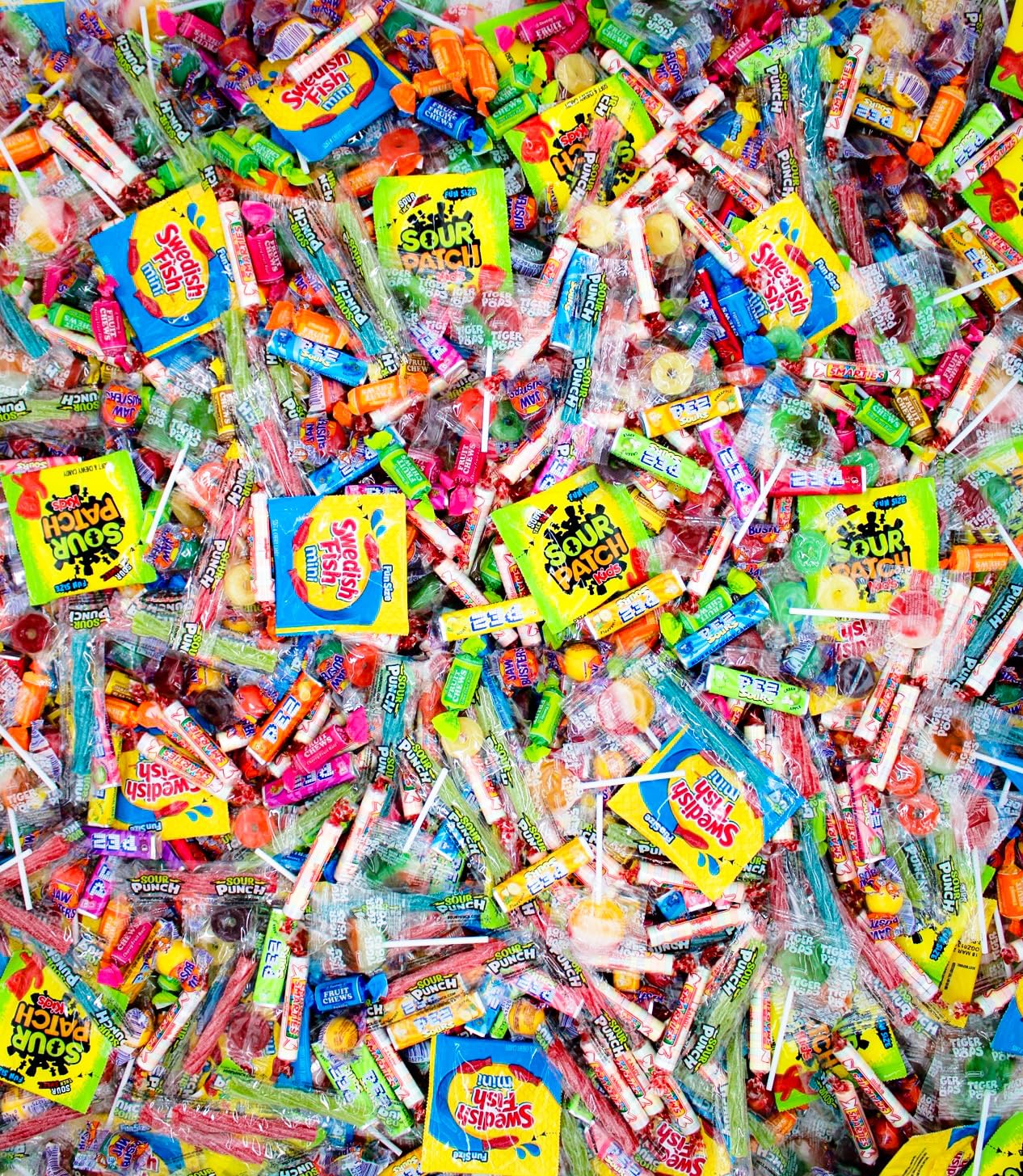 Bulk Candy Variety Pack - 4 lb Bulk Easter Candy Assortment - Easter Basket Stuffers, Pinata Stuffer Candies Variety Pack, Office CandyBowl Treats - Individually Wrapped Candies Bulk