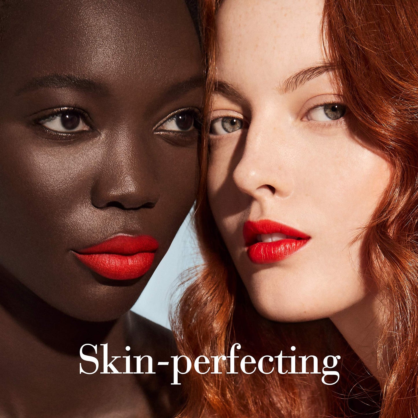 Elizabeth Arden Flawless Finish Liquid Foundation with Hyaluronic Acid, Vitamin C & E, Buildable Coverage, 230N (Light skin with