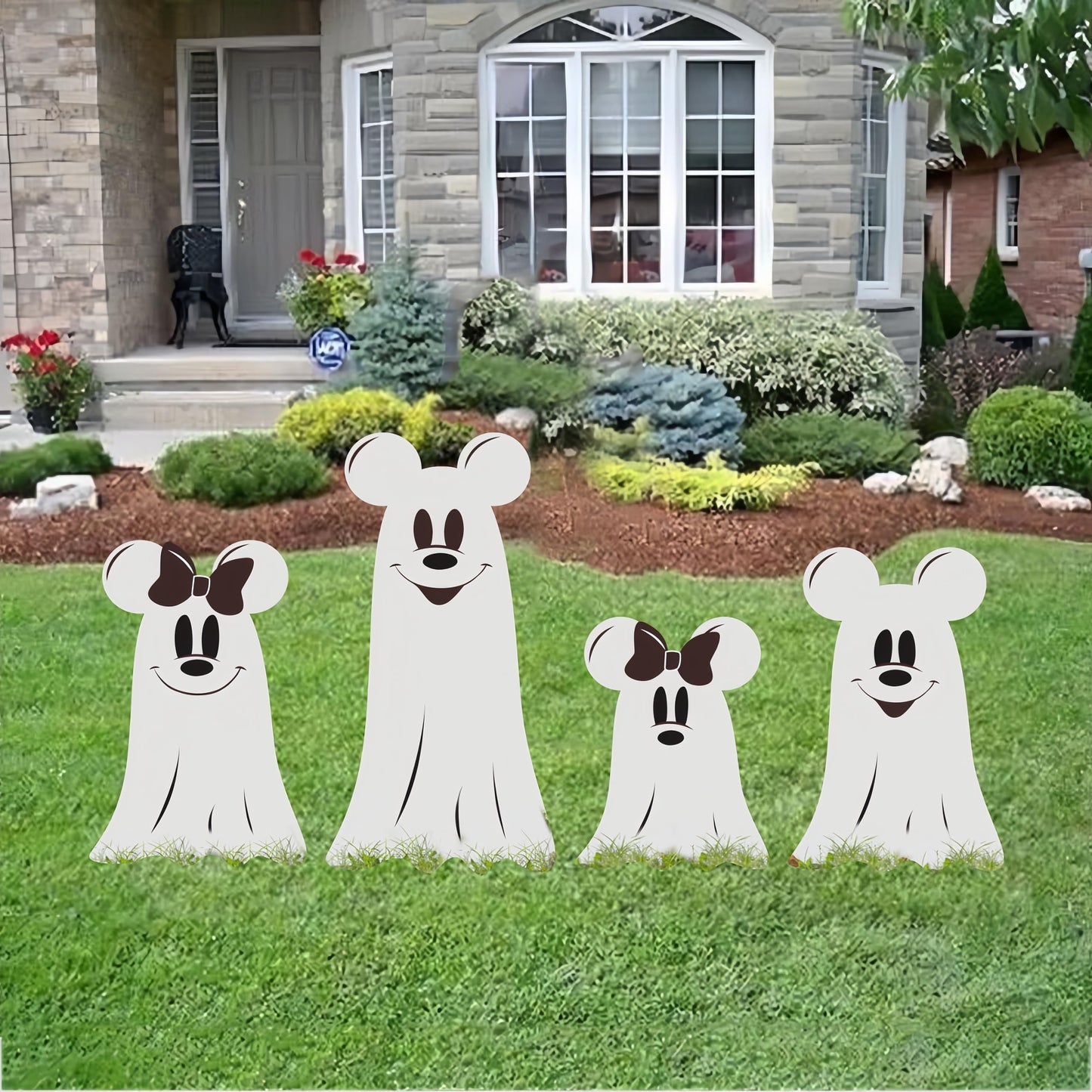 FunAcce Halloween Yard Signs with Stakes, Cute Ghost Decorations Outdoor 4ct, White Plastic Sign Scary Cute Party Outside Decor