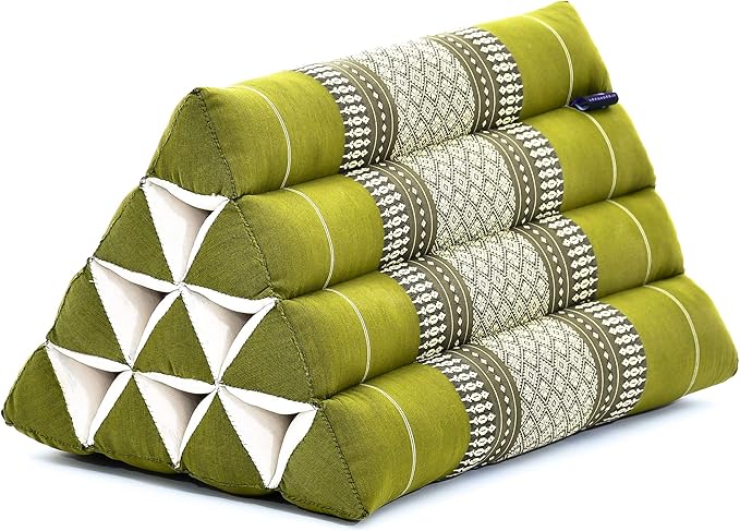 Leewadee Triangle Cushion – Comfortable Backrest for TV or Reading, Incline Pillow for Relaxing Made of Kapok, 20 x 13 x 13 inches, Green
