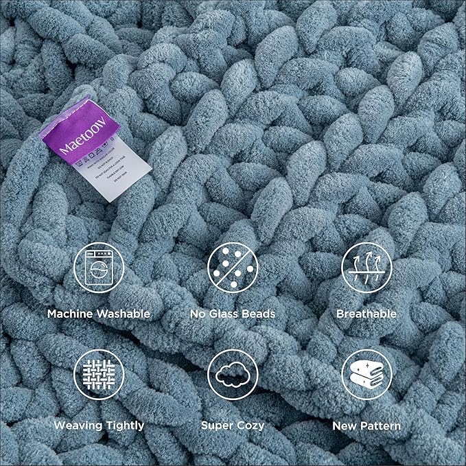 Maetoow Handmade 10 lb Soft Knitted Weighted Blanket, 40 x 60 in Breathable Chunky Knit Gravity Blanket Throw, Home Decor for Sofa Couch Bed, Airy Blue