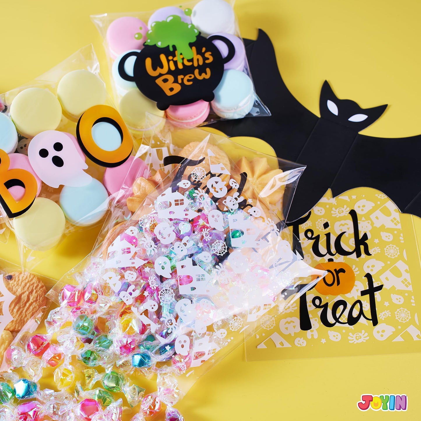 JOYIN 150 PCS Halloween Cellophane Treat Bags, Self Adhesive Clear Cookie and Candy Bags for Kids Trick or Treating, Small Goodie Gift Ziplock Bag Bulk for Halloween Party Favors Supplies in 6 Designs