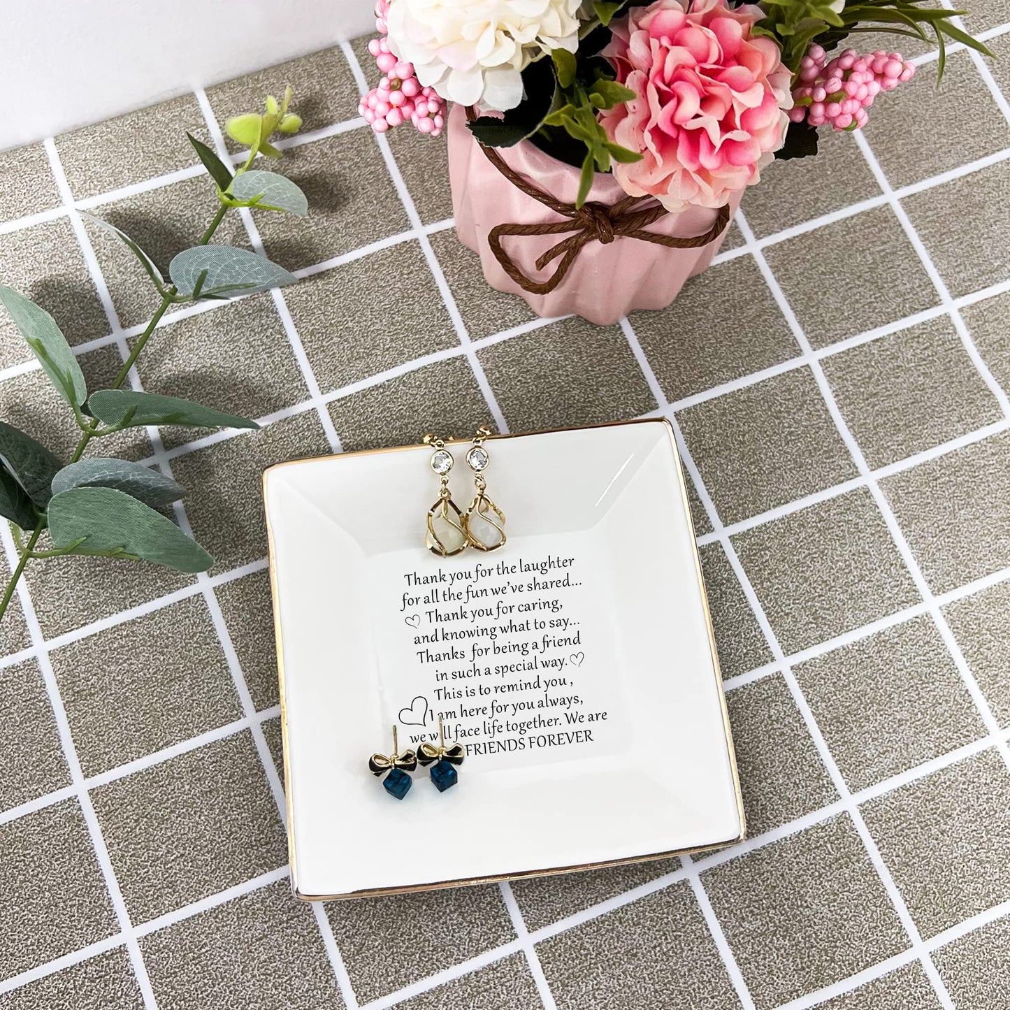 XJF Best Friends Bestie Gifts for Her Ceramic Jewelry Trinket Dish - Best Friends Forever Gift, Friendship Gift for Female, Birthday, Christmas Gift for Best Friend Women