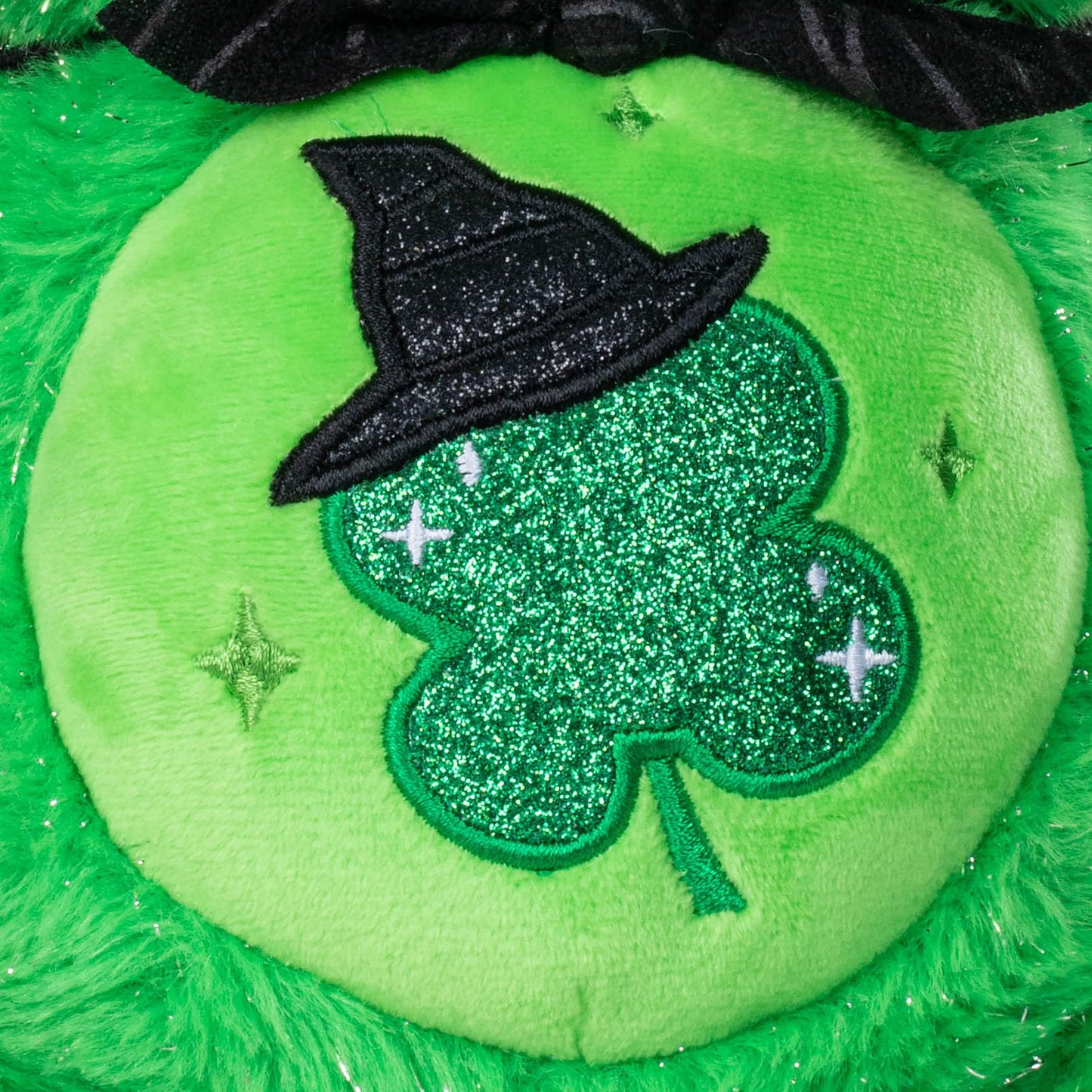 Care Bears - x Wicked 2-Pack - Love-a-Lot Bear as Glinda & Good Luck Bear as Elphaba