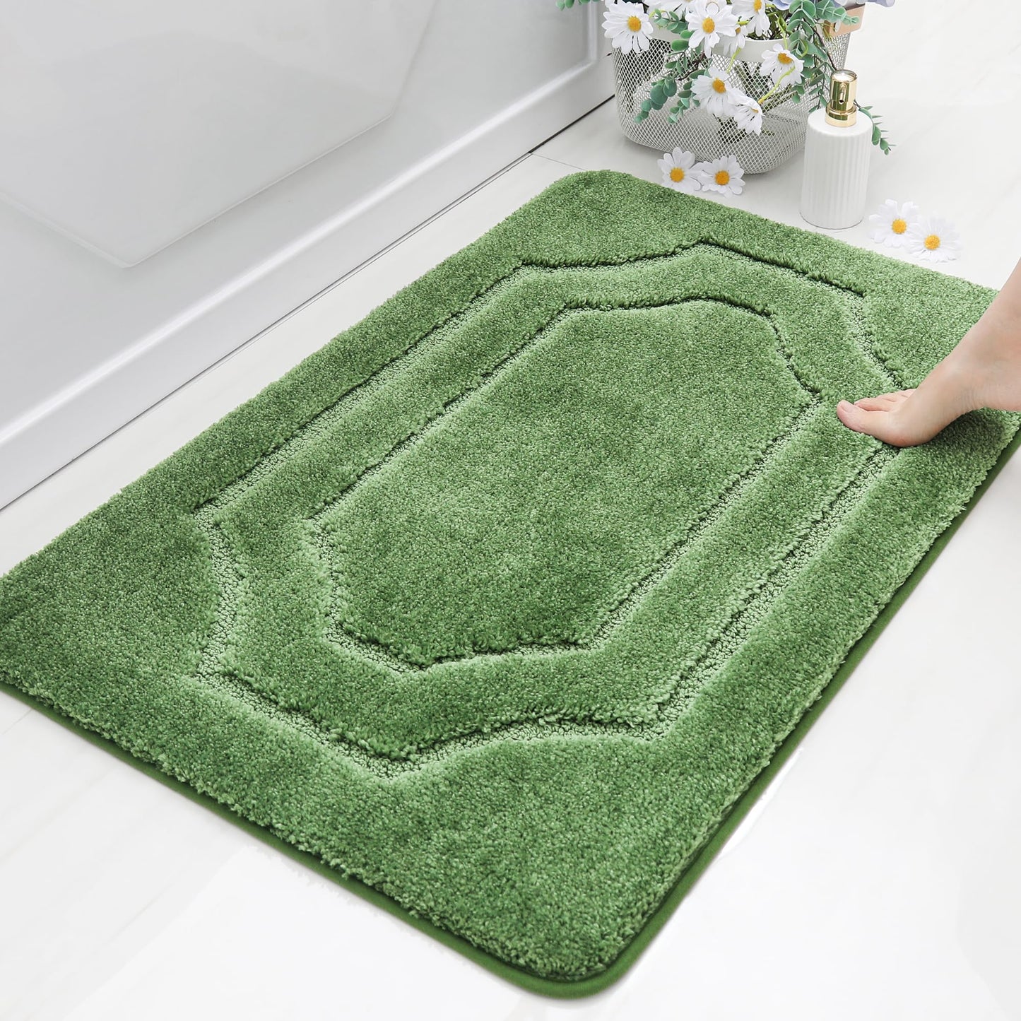 BEQHAUSE Bathroom-Rugs-Non-Slip-Bath Mats for Bathrooms Soft and Absorbent Polyester Microfiber Bathmat Machine Washable Quick Dry Shaggy Shower Mat for Bathtub and Sink,24" x36”,Green