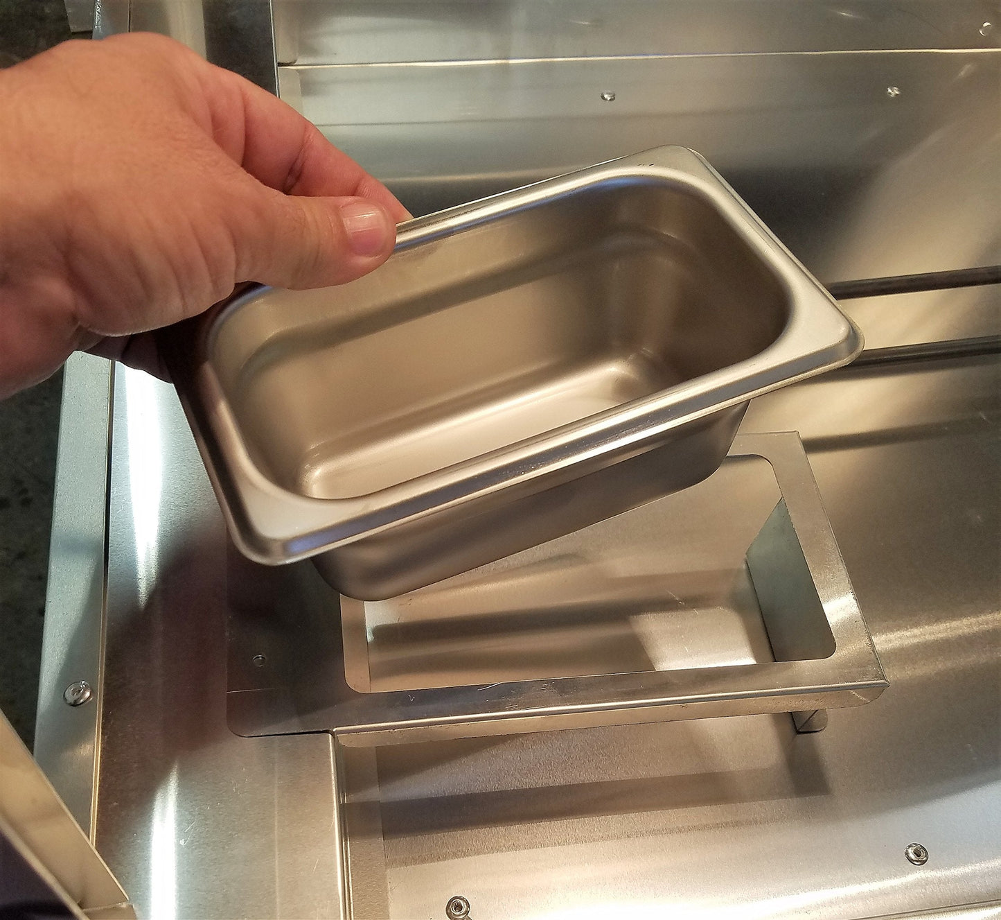 HeatMax 251524 Catering and Events Food Warmer with Water Tray, The Original and The Best, UL/NSF Certified for inspections, Made in USA with Service and Support, Great for Schools, Churches