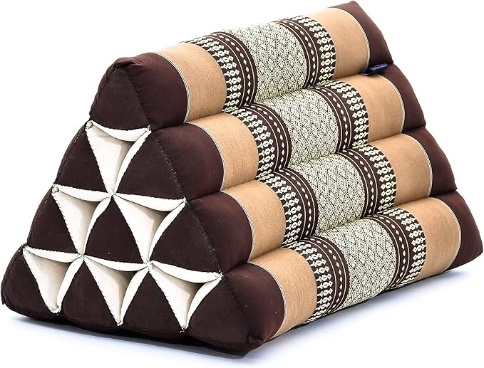 Leewadee Triangle Cushion – Comfortable Backrest for TV or Reading, Incline Pillow for Relaxing Made of Kapok, 20 x 13 x 13 inches, Brown