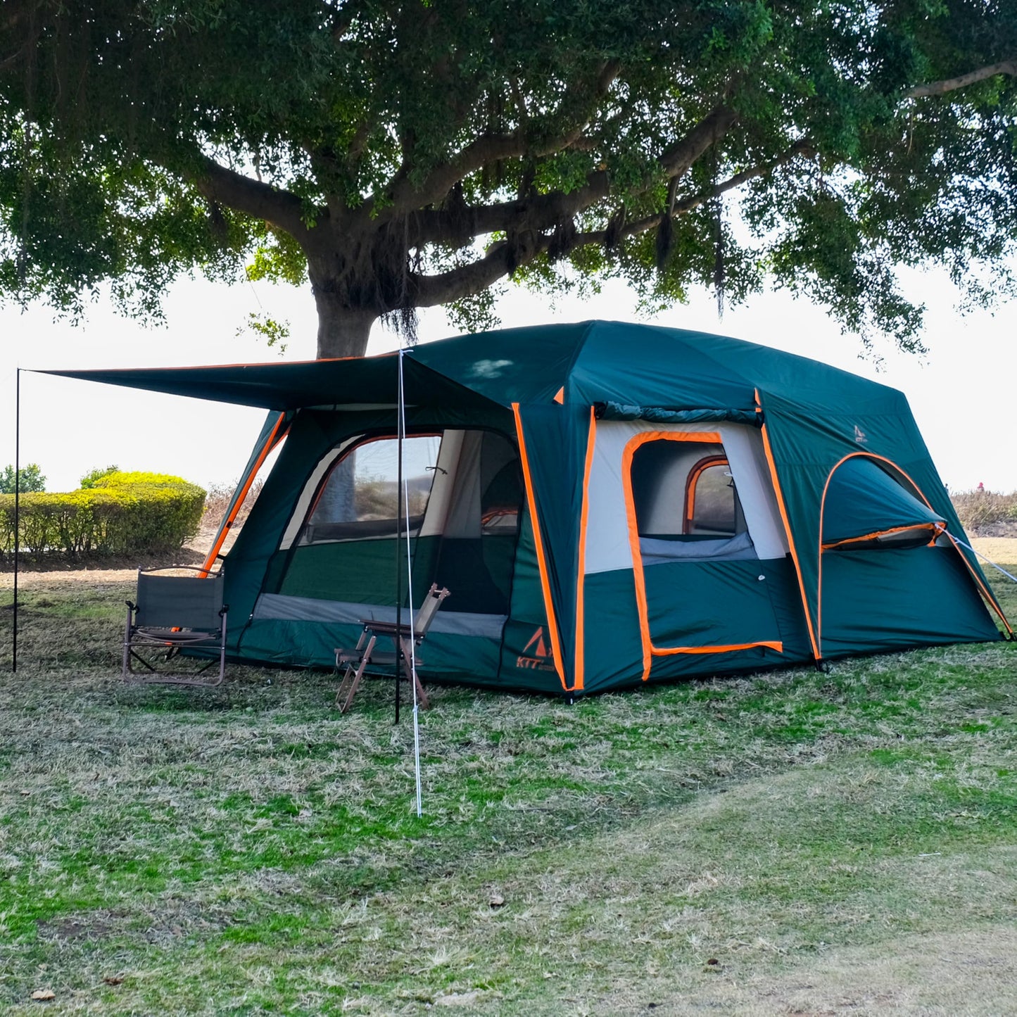 KTT Extra Large Tent 12 Person,Family Cabin Tents,Full Rainfly,2 Bay-Windows,2 Rooms and 3 Doors 3 Windows with Mesh,Waterproof,Straight Wall,Double Layer,Big Tent for Outdoor,Picnic,Camping(Green)