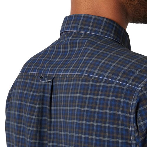 Helly-Hansen Men's Short Sleeve Button Up Shirt, 597 Navy Vika Micro Plaid