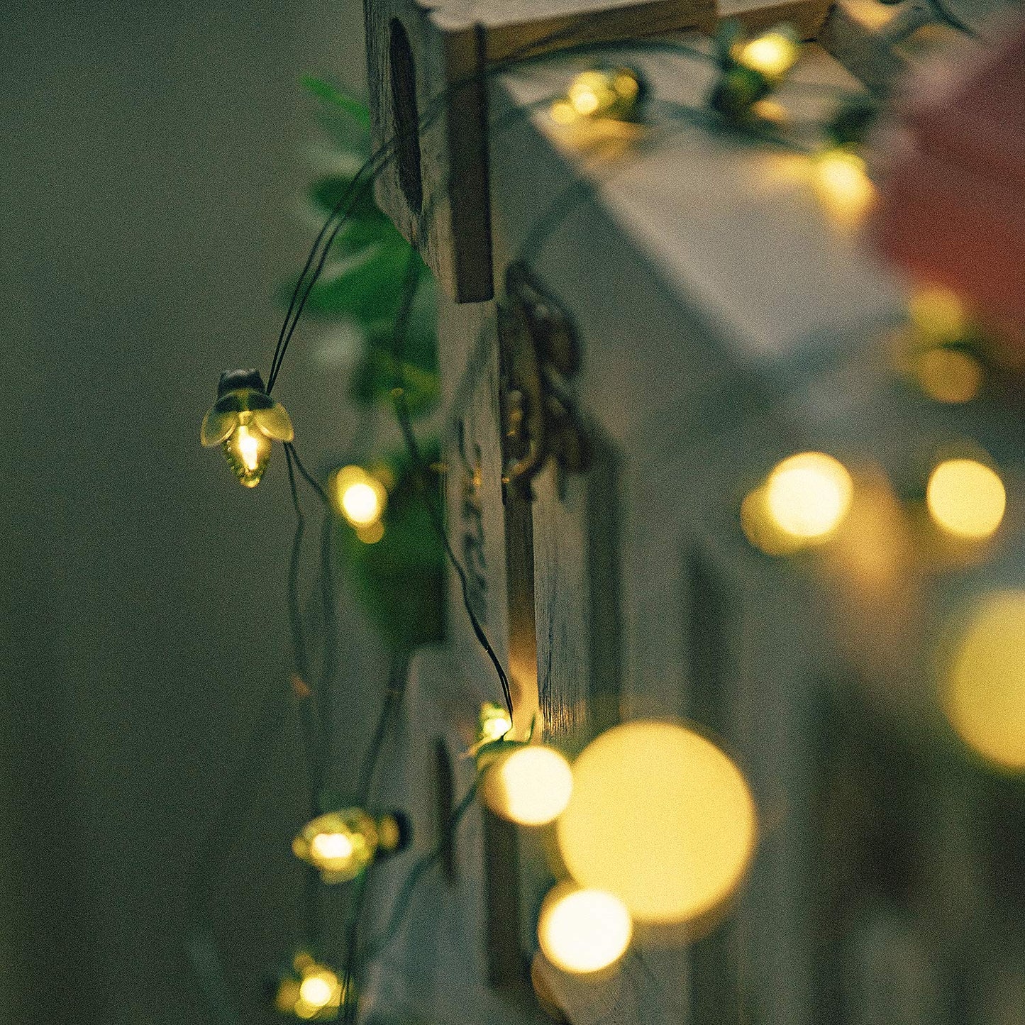 ANGMLN Solar Firefly Lights, 30 LED Solar Fireflies Lightning Bugs Fairy String Lights Outdoor Decor 19.6FT Solar Powered String Lights Waterproof for Garden Patio Home Wedding Party Spring Christmas