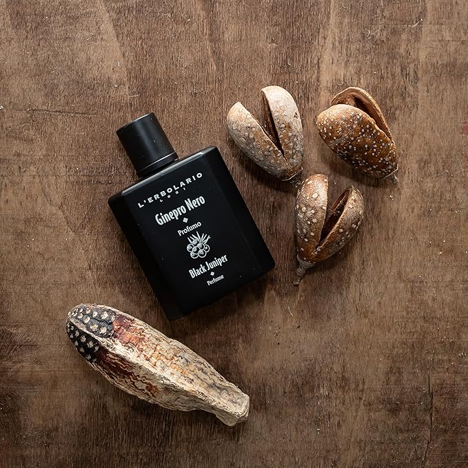 L'Erbolario Black Juniper - Energizing Fragrance With Woody Notes - Can Be Worn Every Day With Pride - Dermatologically Tested - Citrus And Woody Scent - For All Skin Types - 3.3 Oz EDP Spray