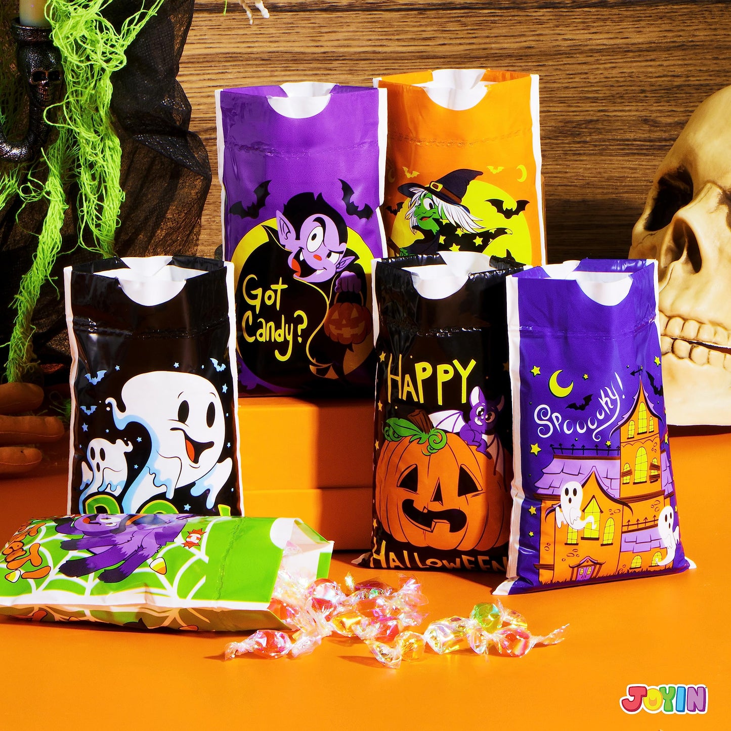 JOYIN 60 PCS Halloween Drawstring Treat Bags, Goodie Candy Trick or Treat Bags Bulk, 6 Design Goody Bag for Trick or Treating, Small Plastic Snack Gifts Bag for Kids Halloween Party Favors Supplies