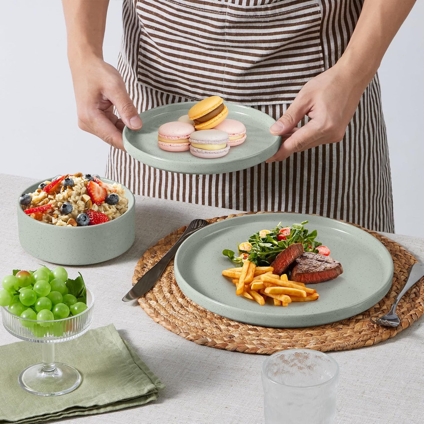 E-far Dinnerware Sets for 8, 24-Piece Stoneware Plates and Bowls Dish Set, Modern Kitchen Dinning Dishware, Chip and Scratch Resistant, Microwave & Dishwasher Safe, Speckled Green