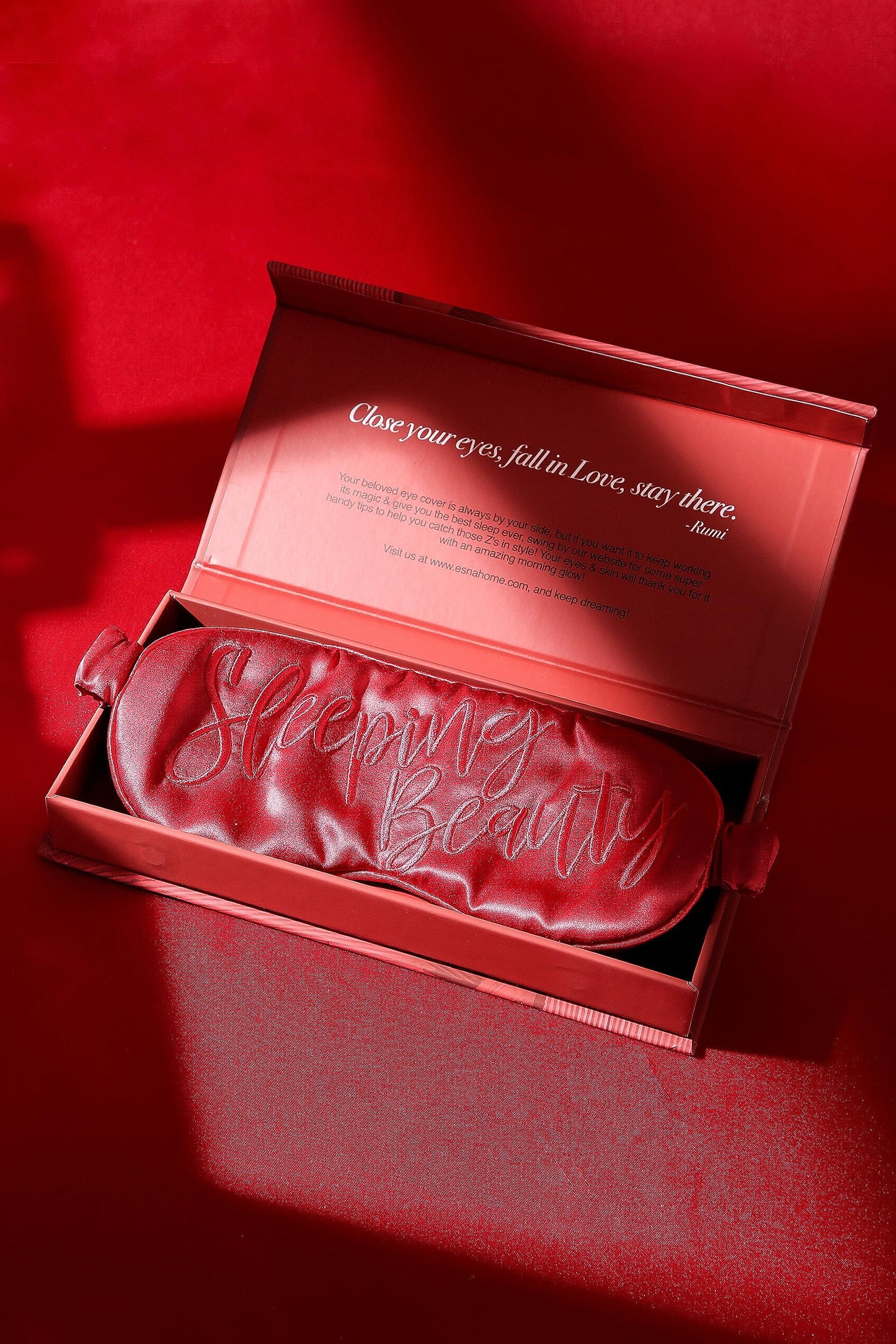 ESNA HOME Luxury Silk Sleep Mask Gift Set | 22-Momme Mulberry Silk Eye Mask | Ultra Comfort | Perfect Present for Her | Luxury Christmas for Women（Sleeping Beauty）