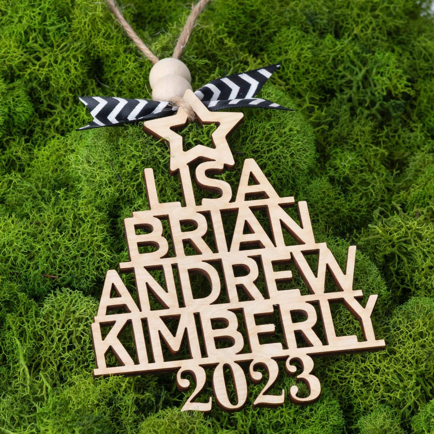 Lily's Atelier Family Tree Ornament Personalized w/Name - Up to 7 Names 2023 Christmas Xmas Ornaments Keepsake for Relatives, Custom Family, Shaped