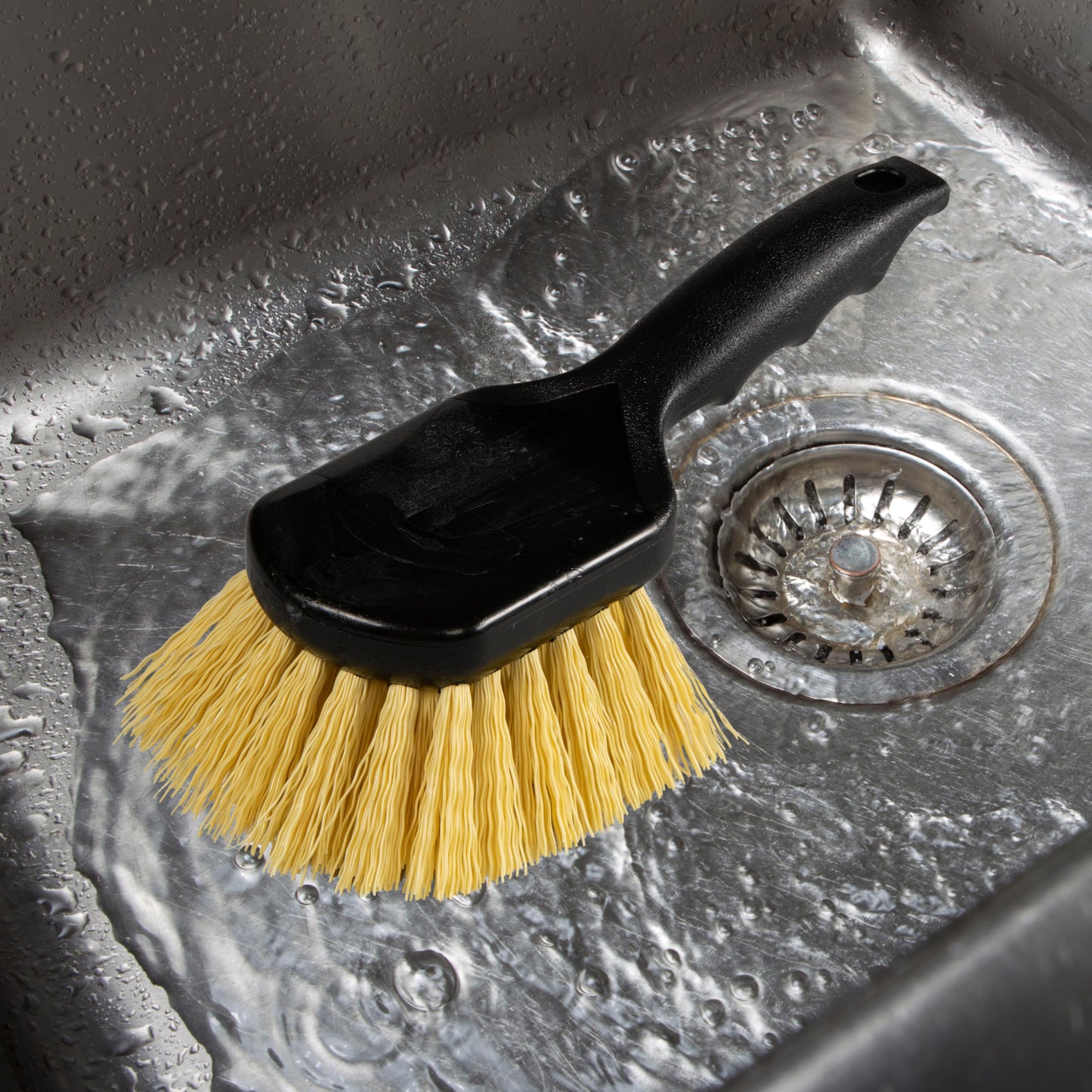 SPARTA 3650500 Plastic Scrub Brush, Cleaning Brush, Utility Brush With Polypropylene Bristles For Cleaning, 8 Inches, Black