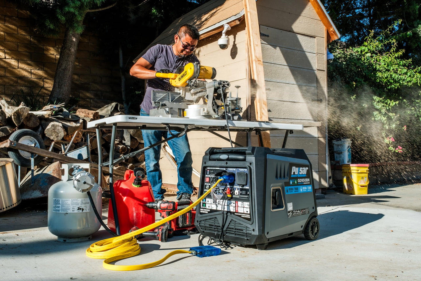 Pulsar 9500W Dual Fuel Portable Inverter Generator For Residential And Camping Use Gd950Bn