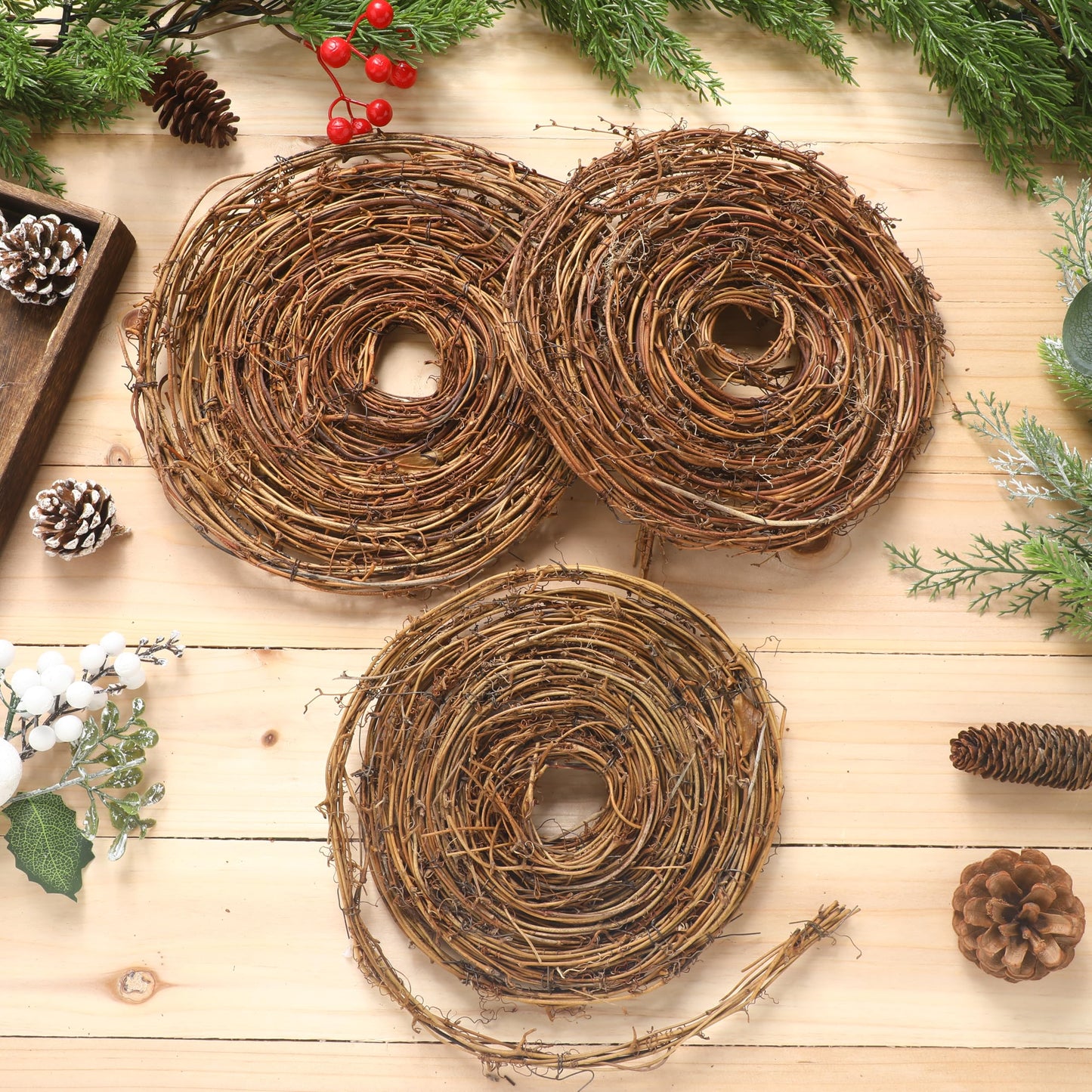 Janinka 6 Pcs Grapevine Garland Natural Grape Vine Wreath for Crafts DIY Twig Garland Rattan Hanging Vine Wreath for Wedding Christmas House Holiday Door Vase Wall Home Decor (90ft)