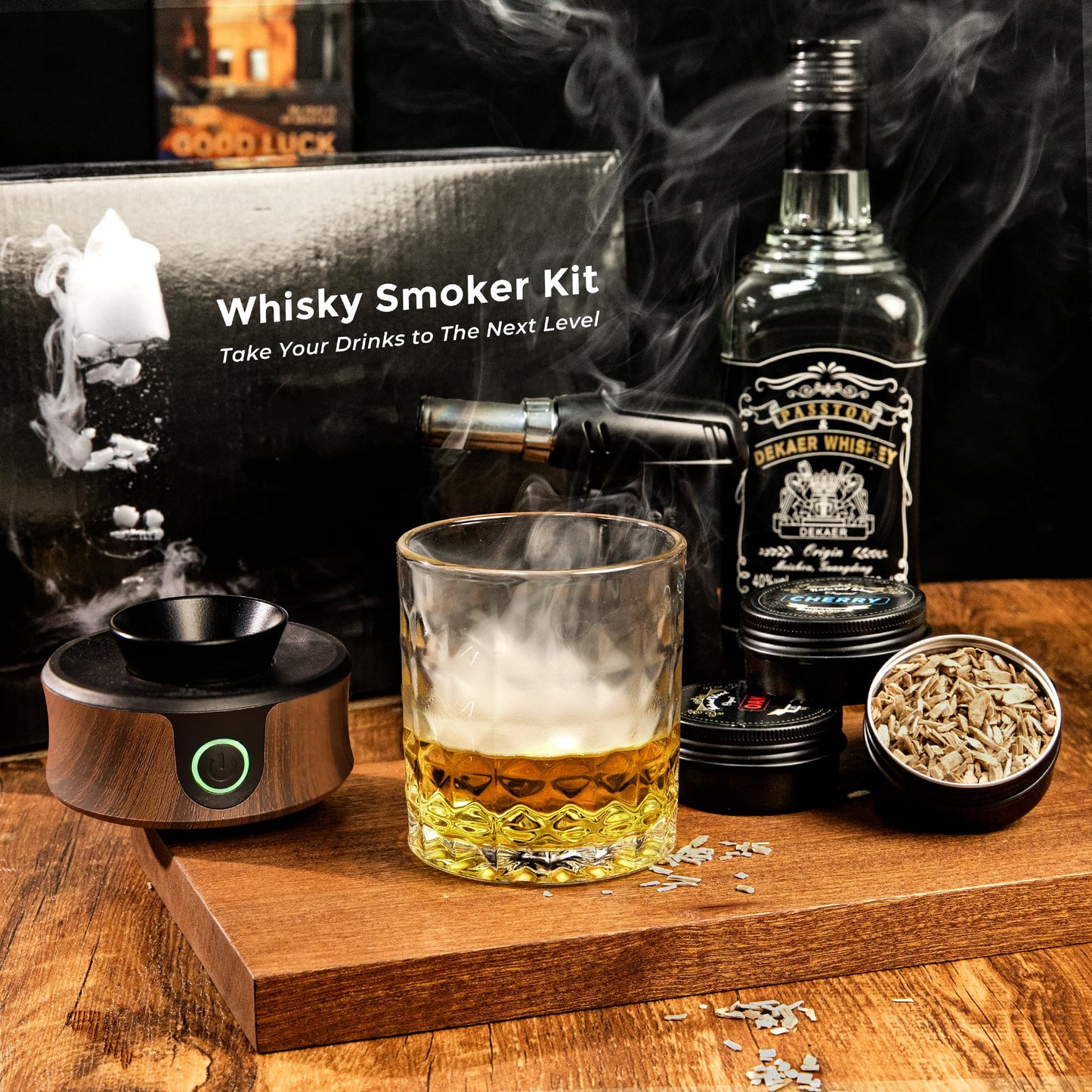 Electric Whiskey & Cocktail Smoker Kit with Torch – Built-in Fan, 6 Wood Chips, Old Fashioned & Whiskey Drink Smoker, Ideal Gift for Dad & Men (Butane Not Included)