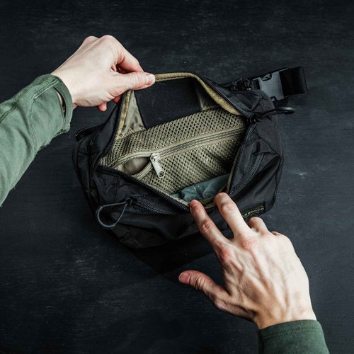 Eberlestock Bando Bag XL - Tactical Men's Fanny Pack w/Adjustable Waist Belt, Zippered Pockets, Compact Lightweight Belt Bag, Everyday Hip Pouch for Travel Outdoor Running Hunting, Black