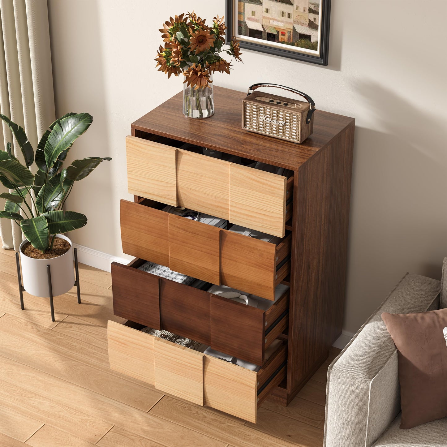 Lamohome 4 Drawer Dresser with Solid Wood Drawer Fronts, Chest of 4 Drawers Modern Wood Dresser with Artistic Gradient Finish for Bedroom & Living Room (1 Set)