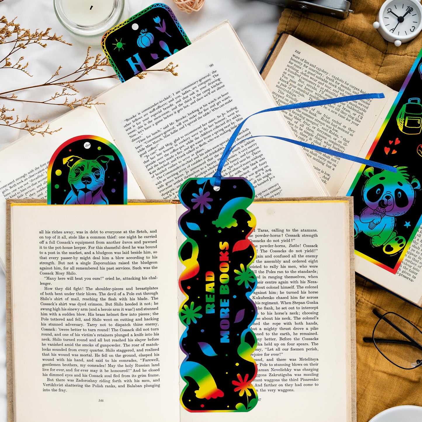 GOMANCHE 40 Sets Scratch Art for Kids, 4 Styles Magic Rainbow Bookmarks Craft Kit, Scratch Paper Art Sets for Students Party Bag Fillers