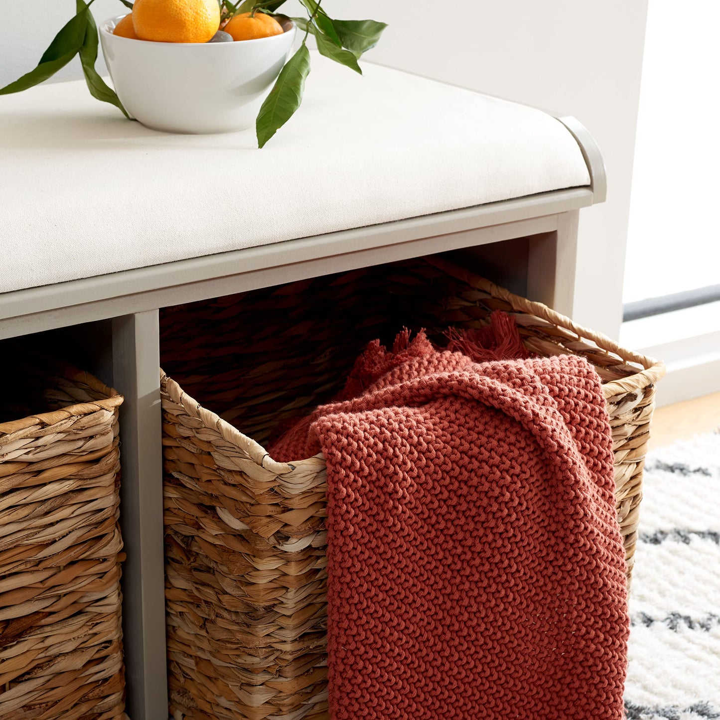 SAFAVIEH Home Collection Freddy Vintage Grey / Wicker Basket 2-Drawer Storage Bench with Cushion (Fully Assembled)