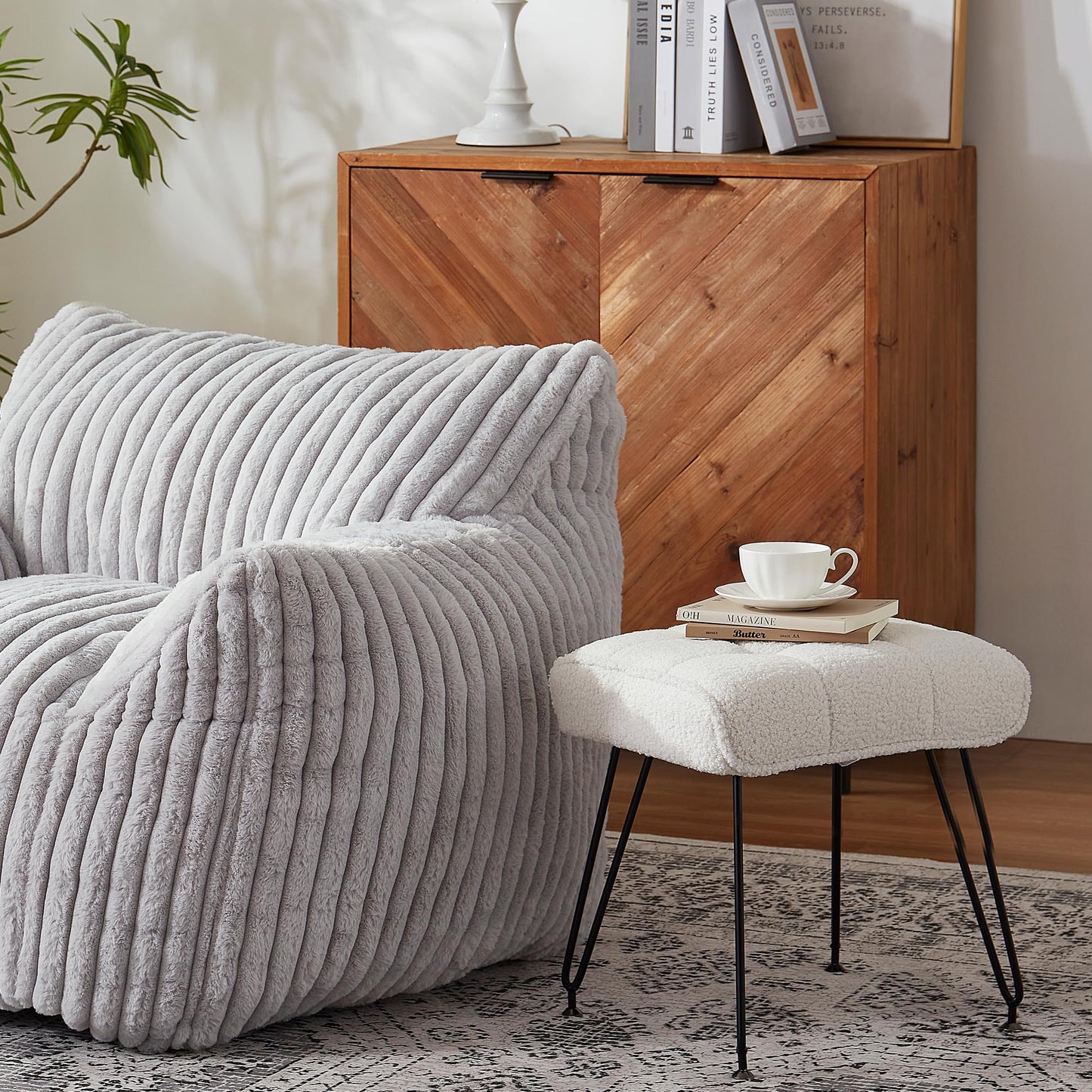 EBENCHICO Sherpa Vanity Stools, Teddy Fur Foot Stools Ottoman with Metal Leg Vanity Stool Chair with Padded Seating Make up Chairs for Small Bench Seat for Living Room Bedroom (Cream White)