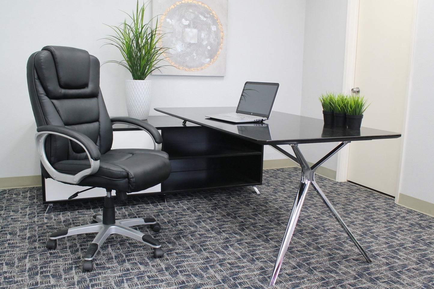 Boss Black No Tools Required Executive Leather Chair